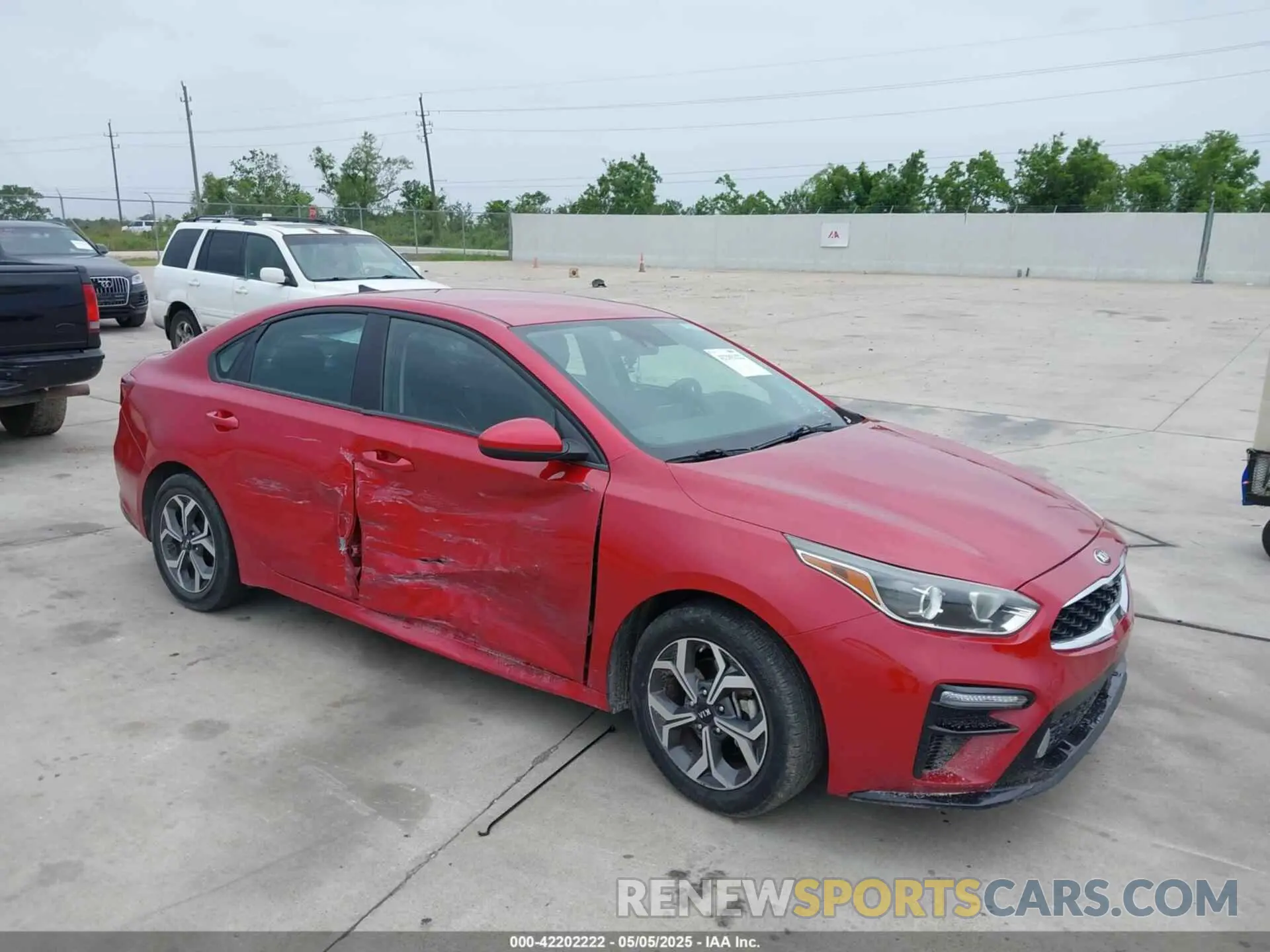 1 Photograph of a damaged car 3KPF24AD6ME361887 KIA FORTE 2021