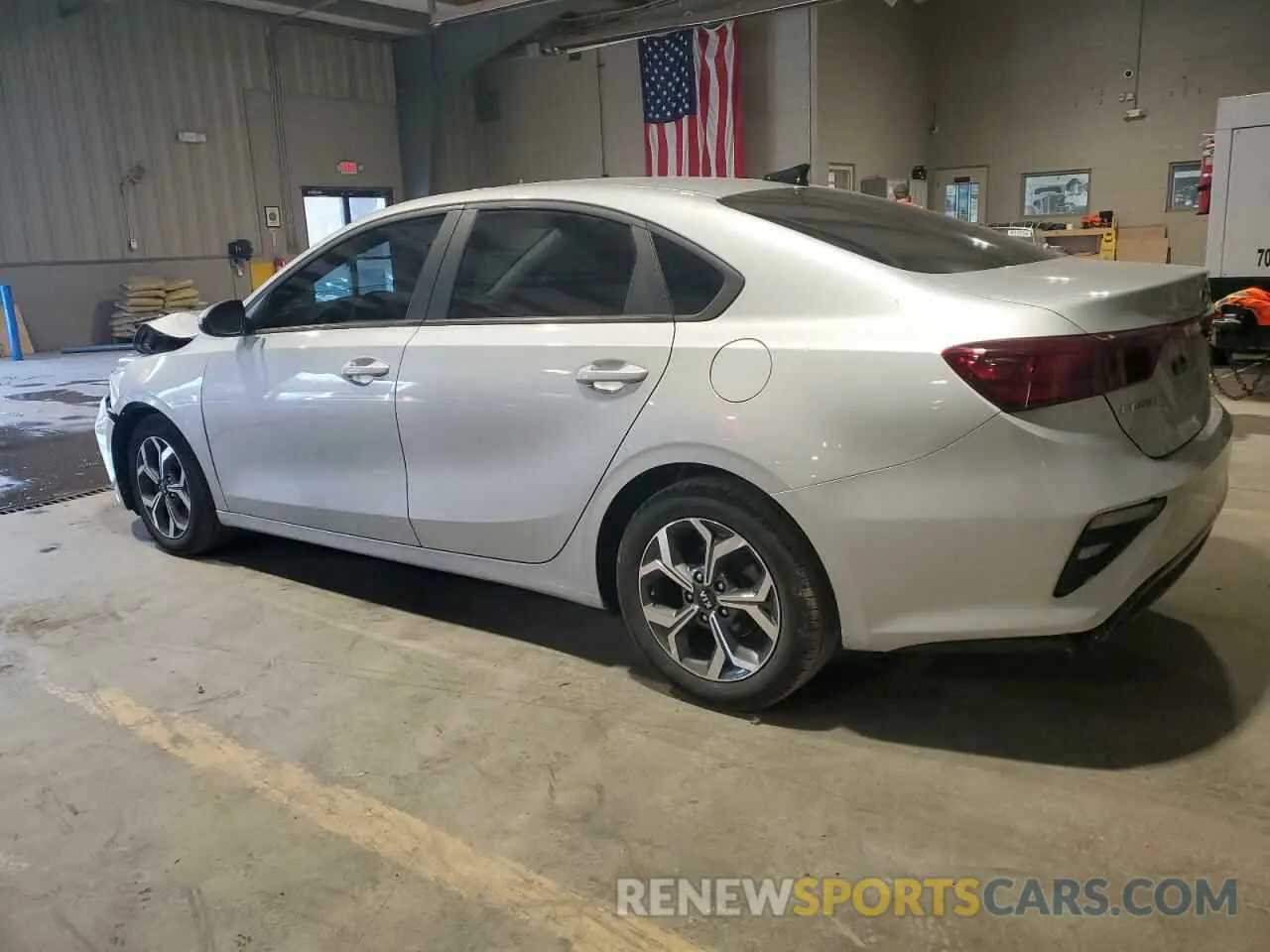 2 Photograph of a damaged car 3KPF24AD6ME370573 KIA FORTE 2021