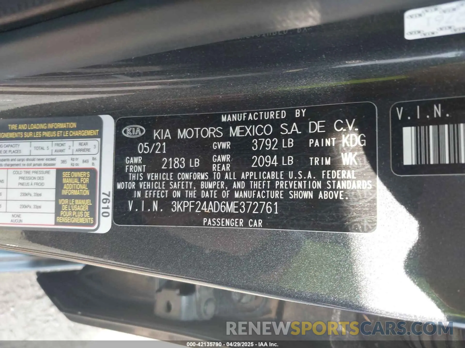 9 Photograph of a damaged car 3KPF24AD6ME372761 KIA FORTE 2021