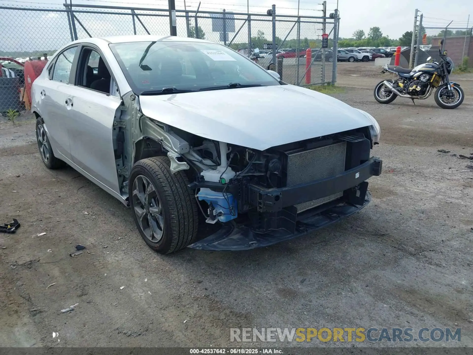 6 Photograph of a damaged car 3KPF24AD6ME377135 KIA FORTE 2021