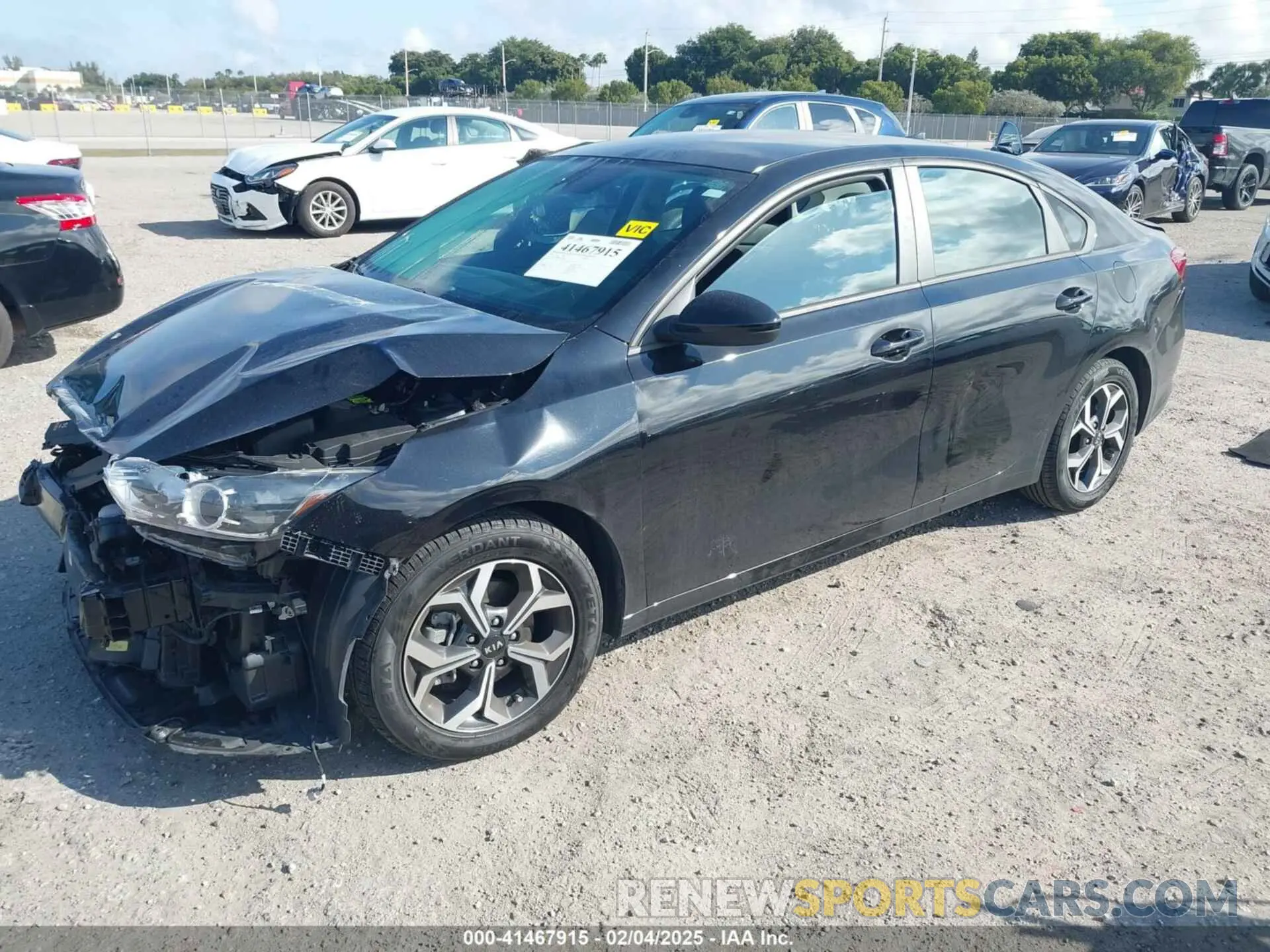 2 Photograph of a damaged car 3KPF24AD6ME390032 KIA FORTE 2021