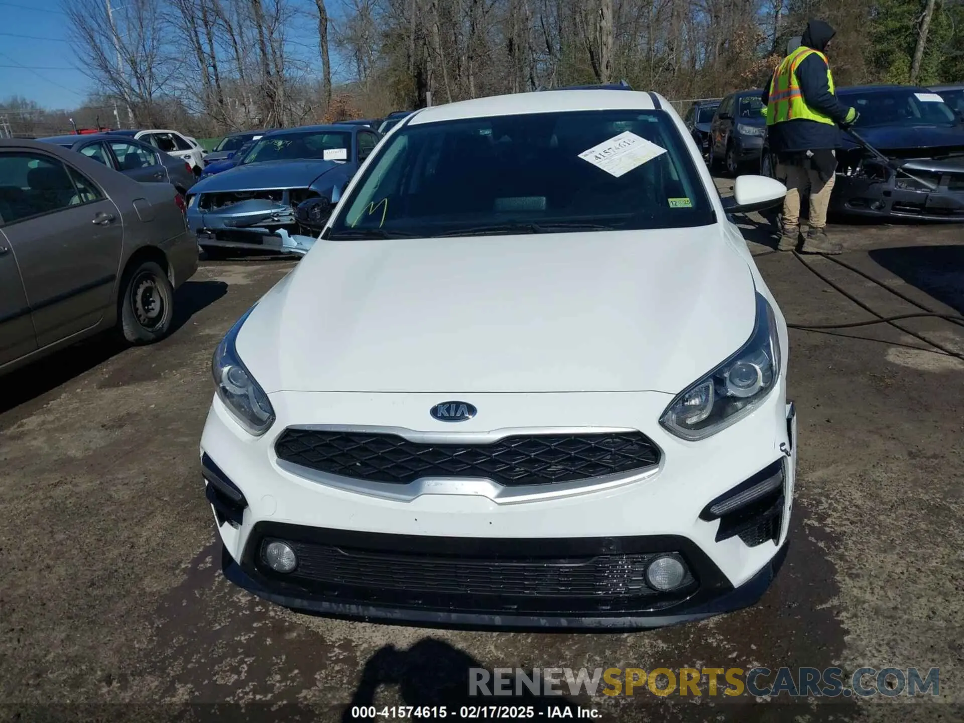12 Photograph of a damaged car 3KPF24AD6ME403877 KIA FORTE 2021