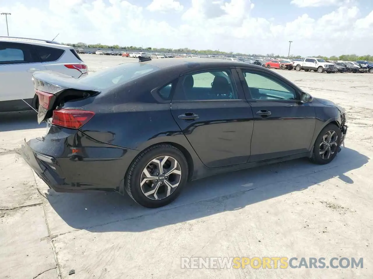 3 Photograph of a damaged car 3KPF24AD7ME262754 KIA FORTE 2021