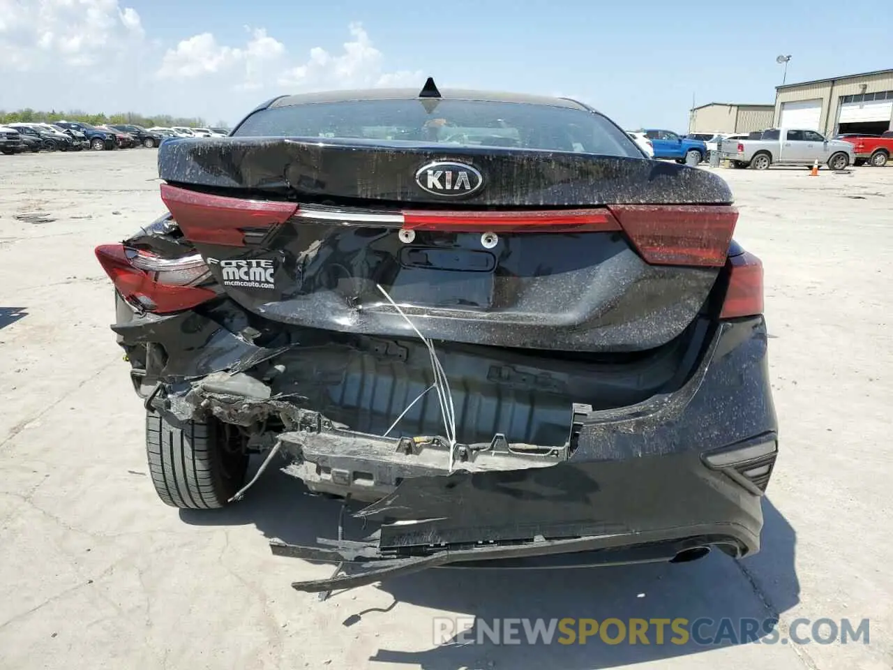 6 Photograph of a damaged car 3KPF24AD7ME262754 KIA FORTE 2021