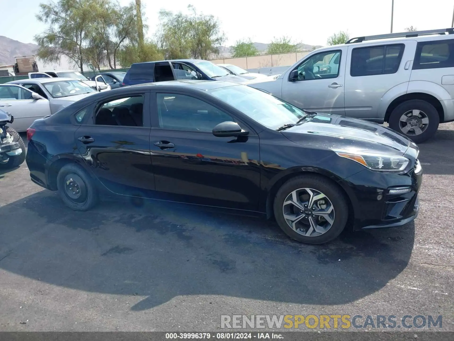 13 Photograph of a damaged car 3KPF24AD7ME269218 KIA FORTE 2021