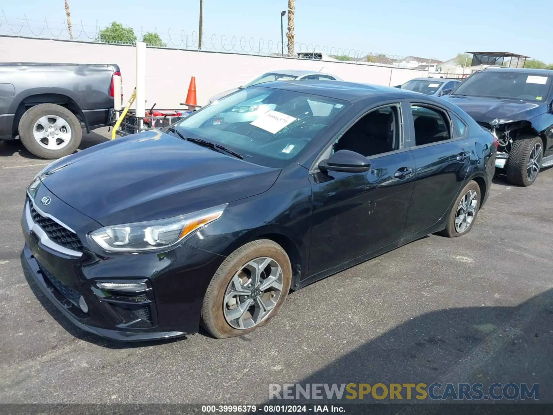 14 Photograph of a damaged car 3KPF24AD7ME269218 KIA FORTE 2021