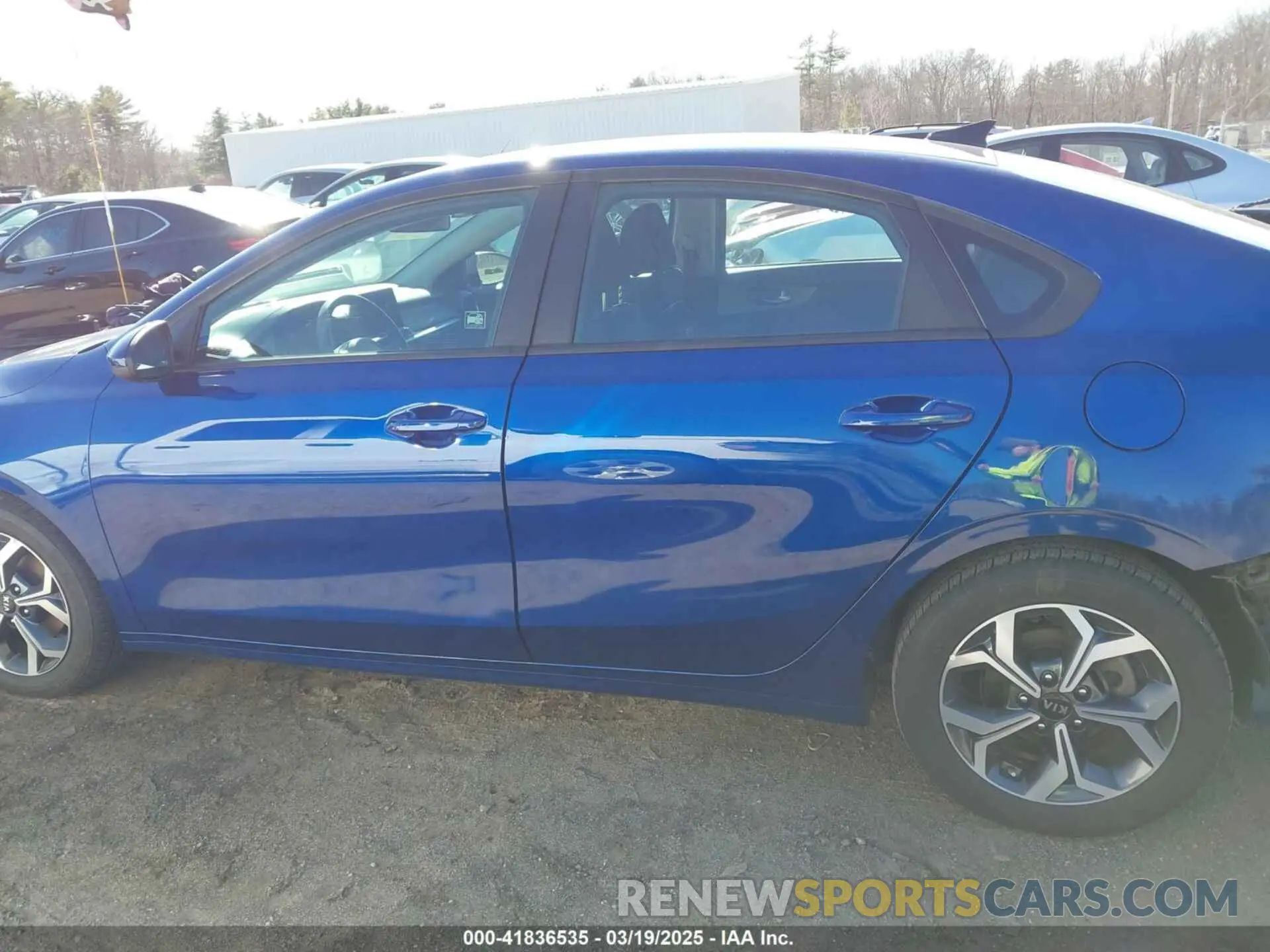 15 Photograph of a damaged car 3KPF24AD7ME284348 KIA FORTE 2021