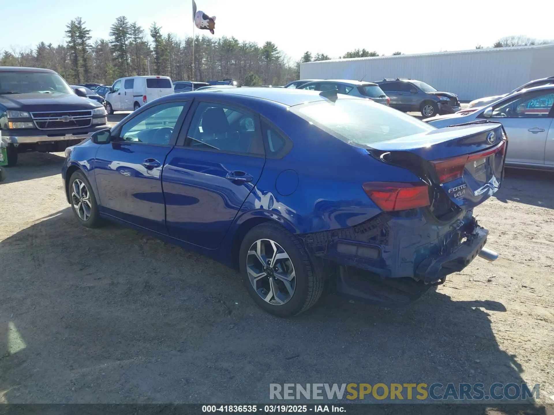 3 Photograph of a damaged car 3KPF24AD7ME284348 KIA FORTE 2021