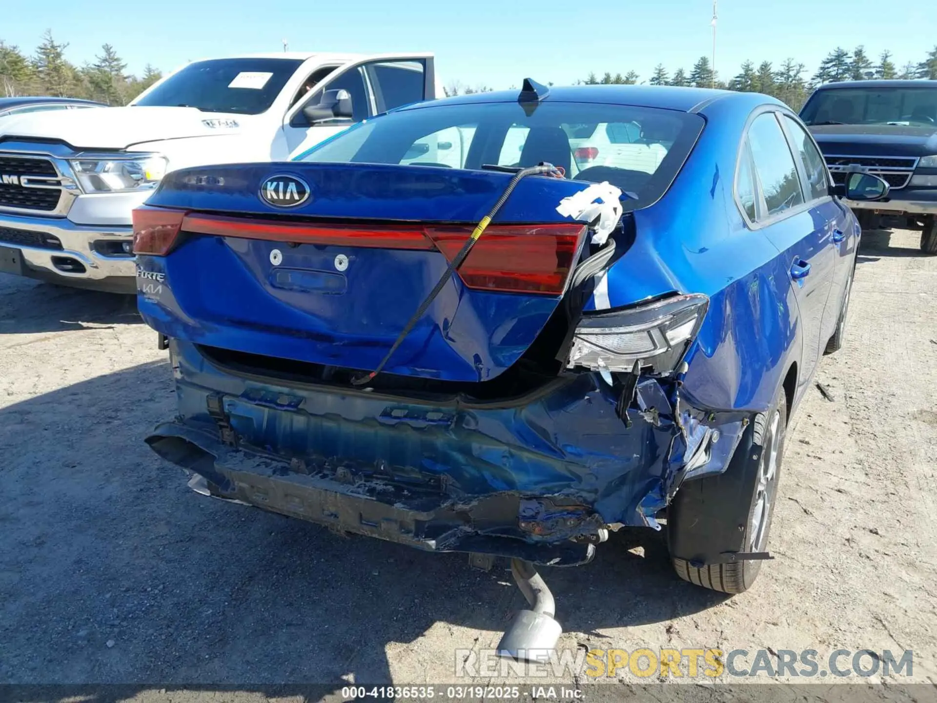6 Photograph of a damaged car 3KPF24AD7ME284348 KIA FORTE 2021