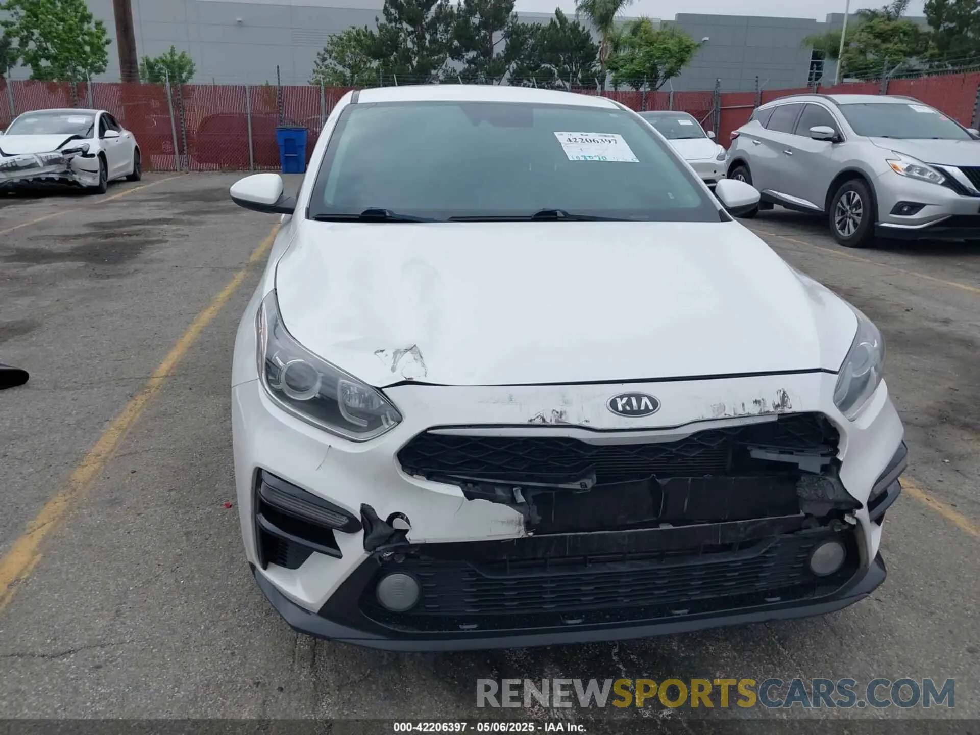 6 Photograph of a damaged car 3KPF24AD7ME305117 KIA FORTE 2021
