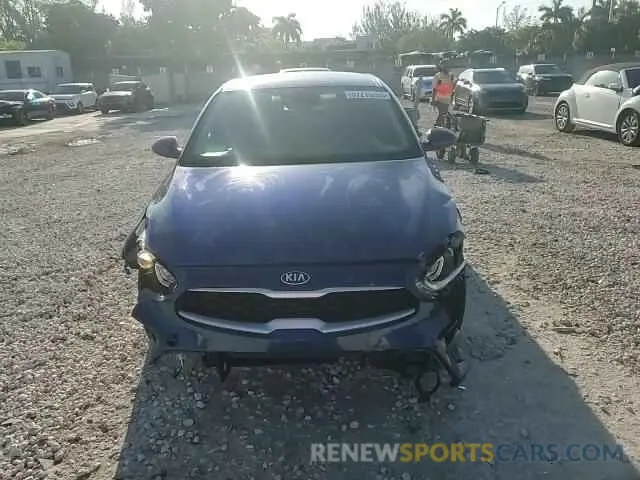13 Photograph of a damaged car 3KPF24AD7ME305960 KIA FORTE 2021