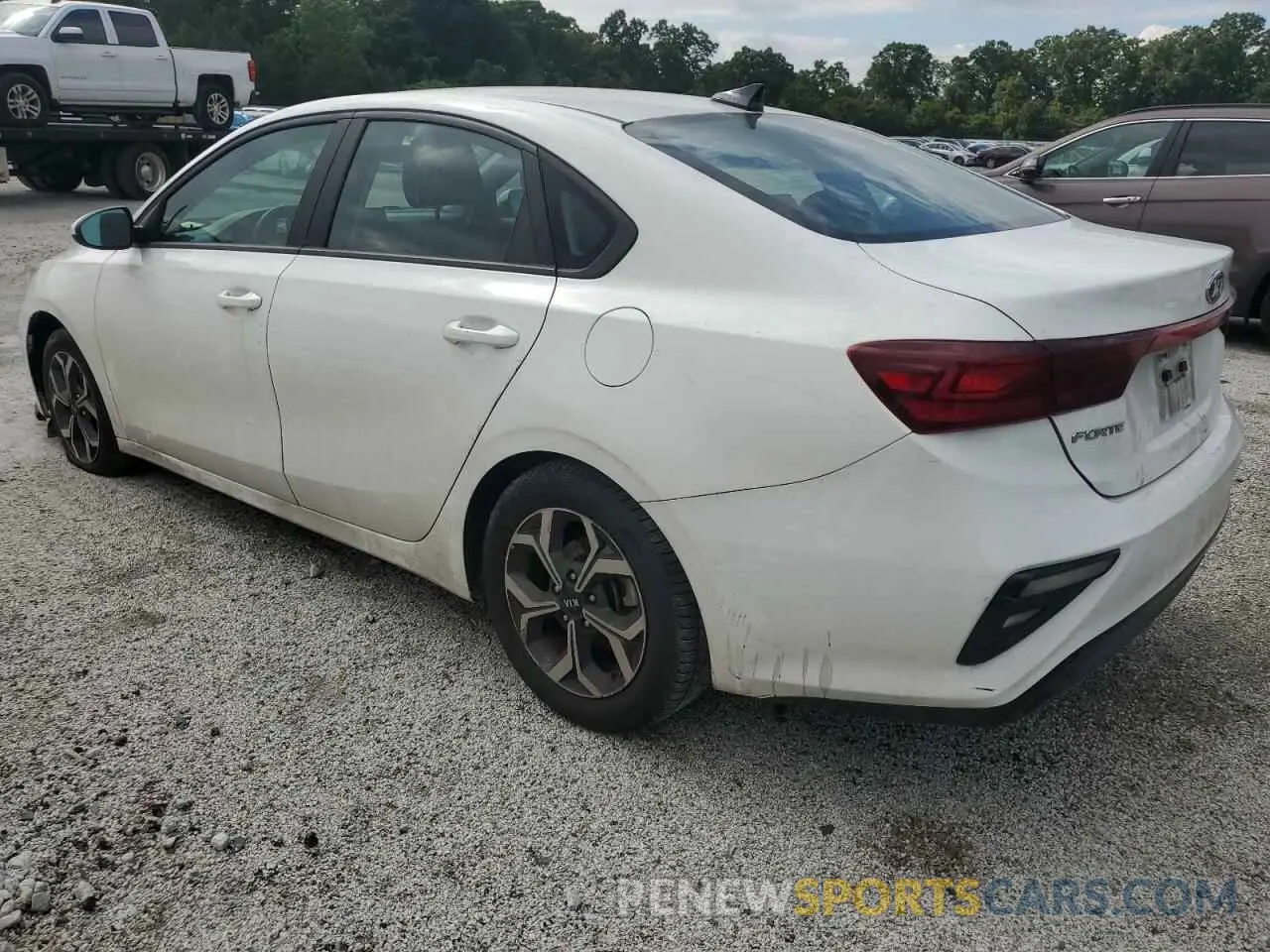 2 Photograph of a damaged car 3KPF24AD7ME312374 KIA FORTE 2021