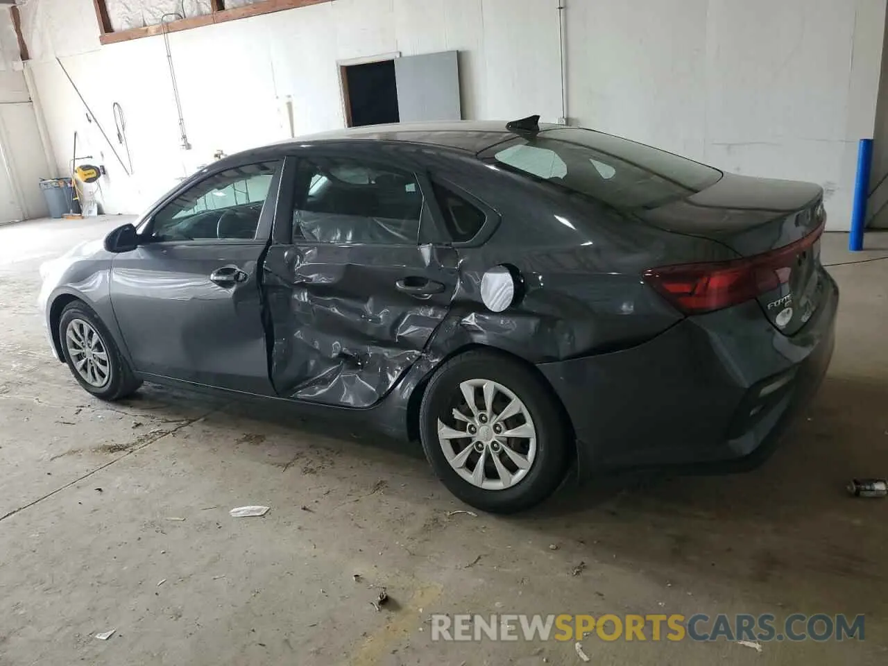 2 Photograph of a damaged car 3KPF24AD7ME320572 KIA FORTE 2021