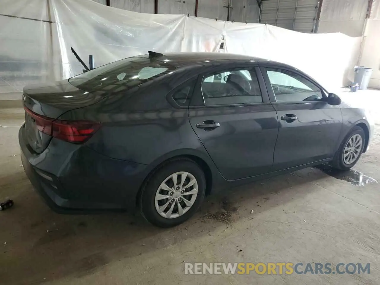 3 Photograph of a damaged car 3KPF24AD7ME320572 KIA FORTE 2021