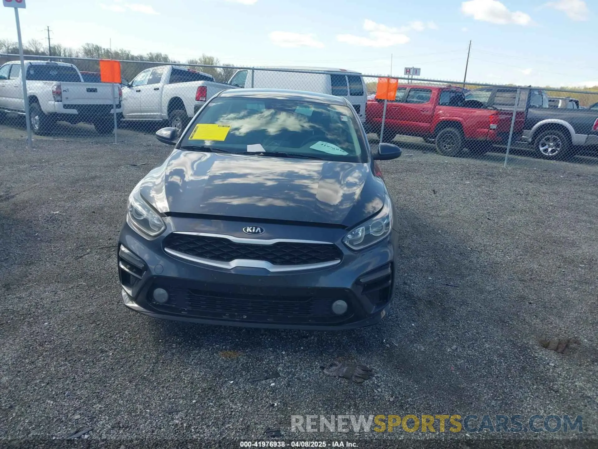 12 Photograph of a damaged car 3KPF24AD7ME329787 KIA FORTE 2021