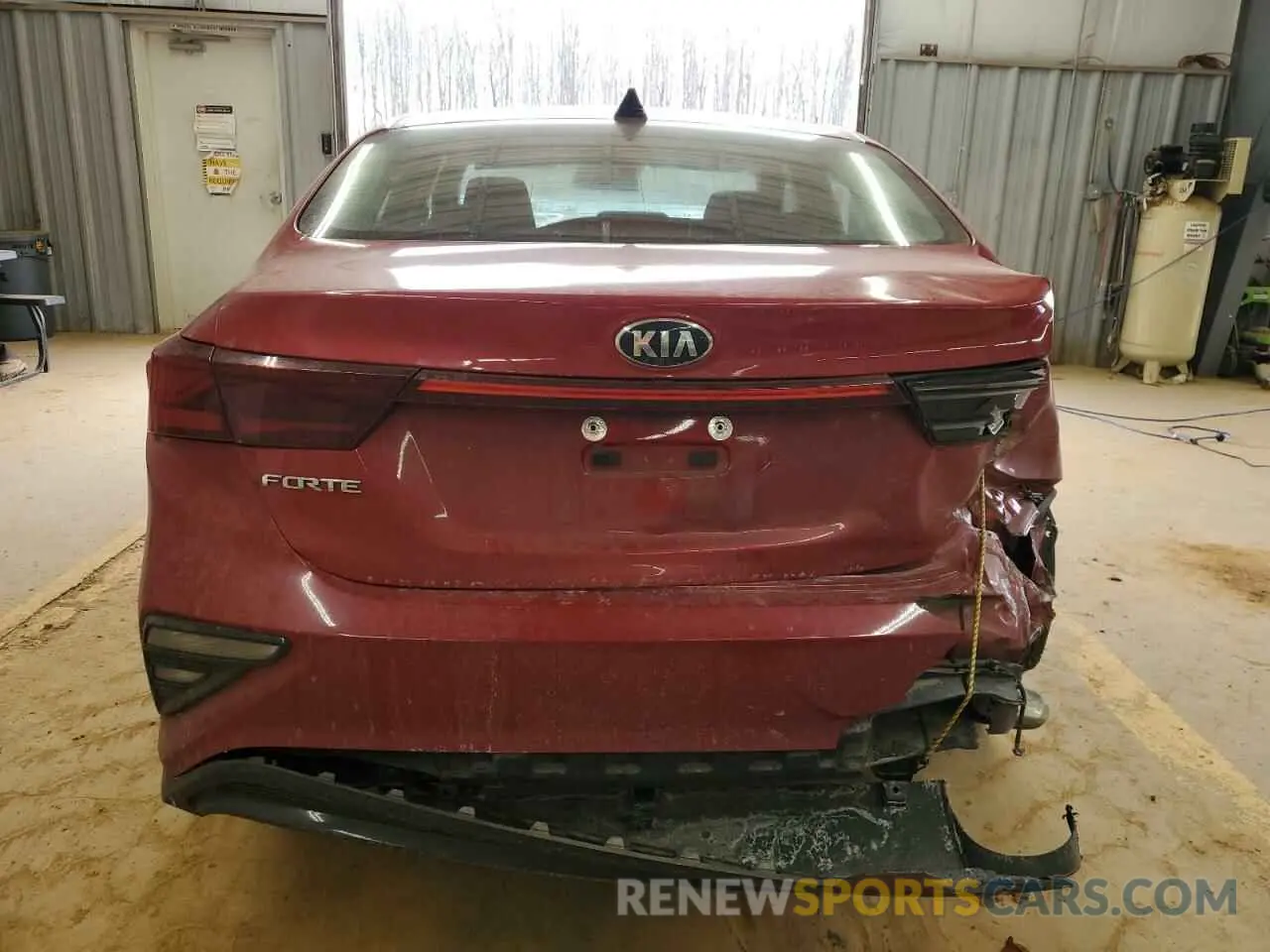 6 Photograph of a damaged car 3KPF24AD7ME346377 KIA FORTE 2021