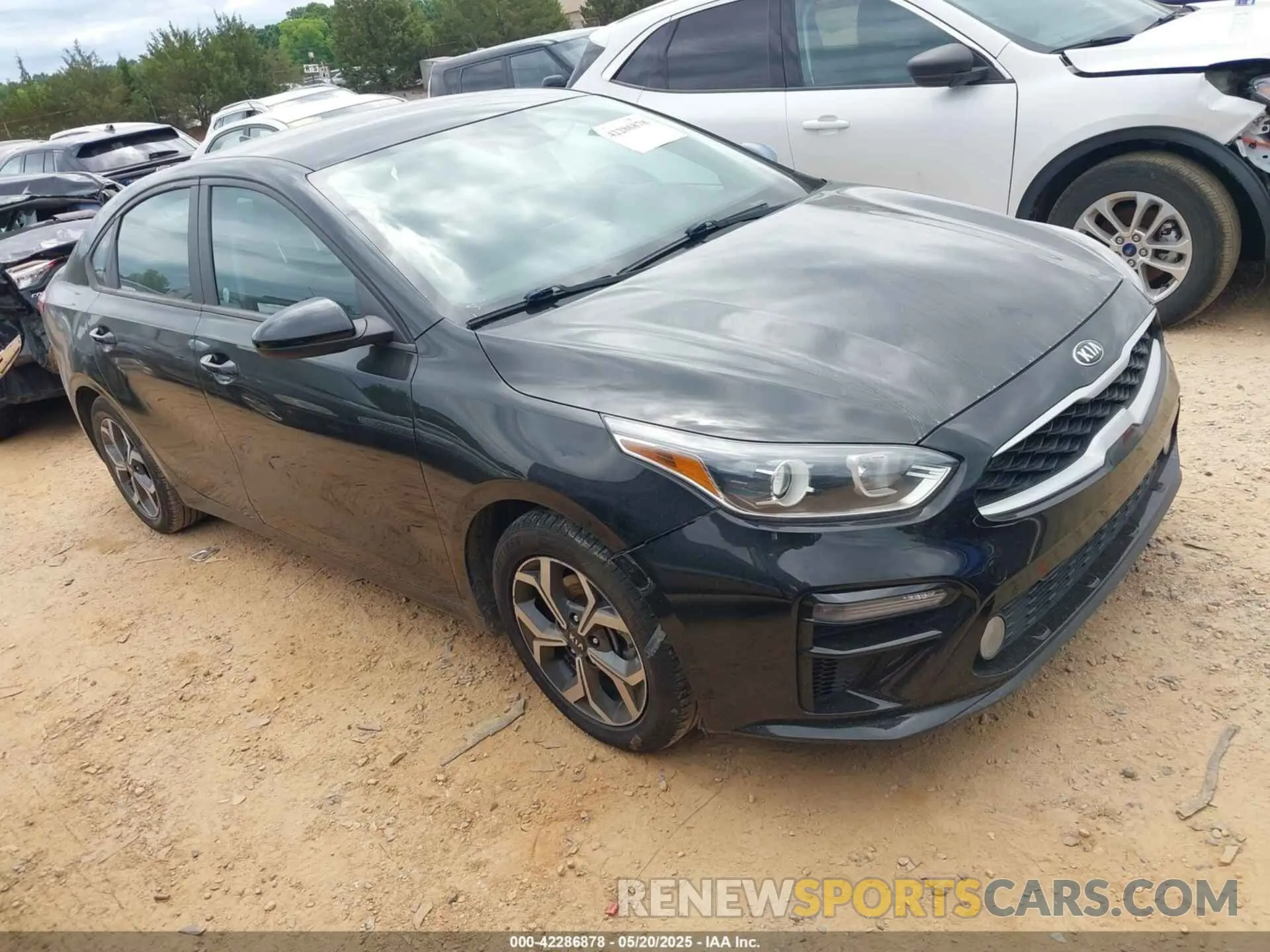 1 Photograph of a damaged car 3KPF24AD7ME355726 KIA FORTE 2021