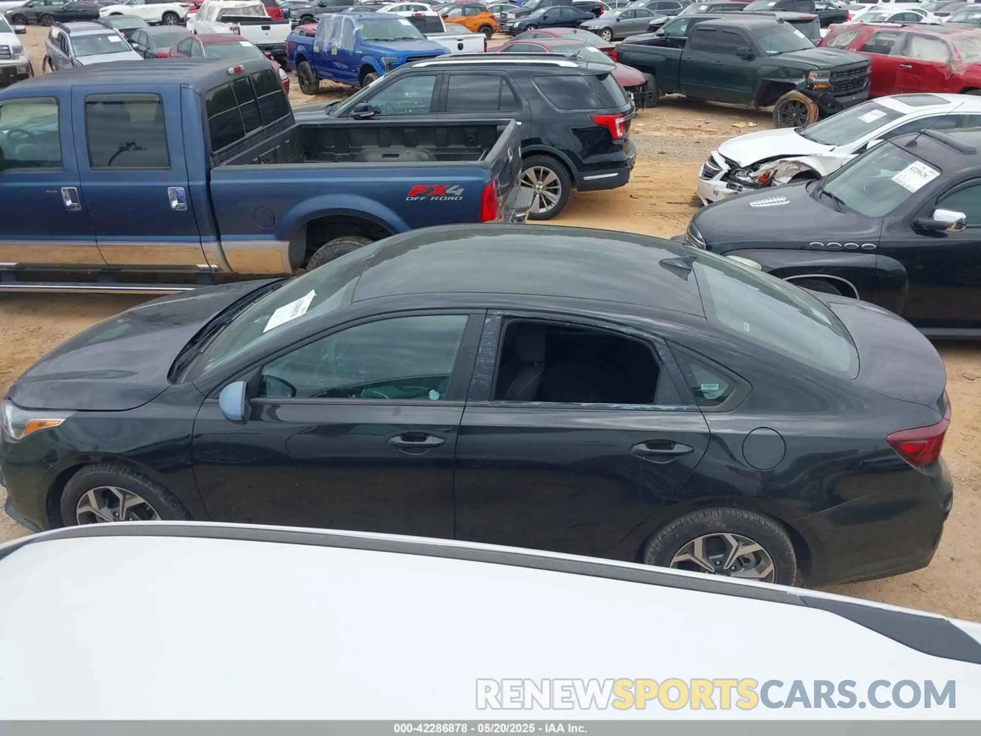 13 Photograph of a damaged car 3KPF24AD7ME355726 KIA FORTE 2021