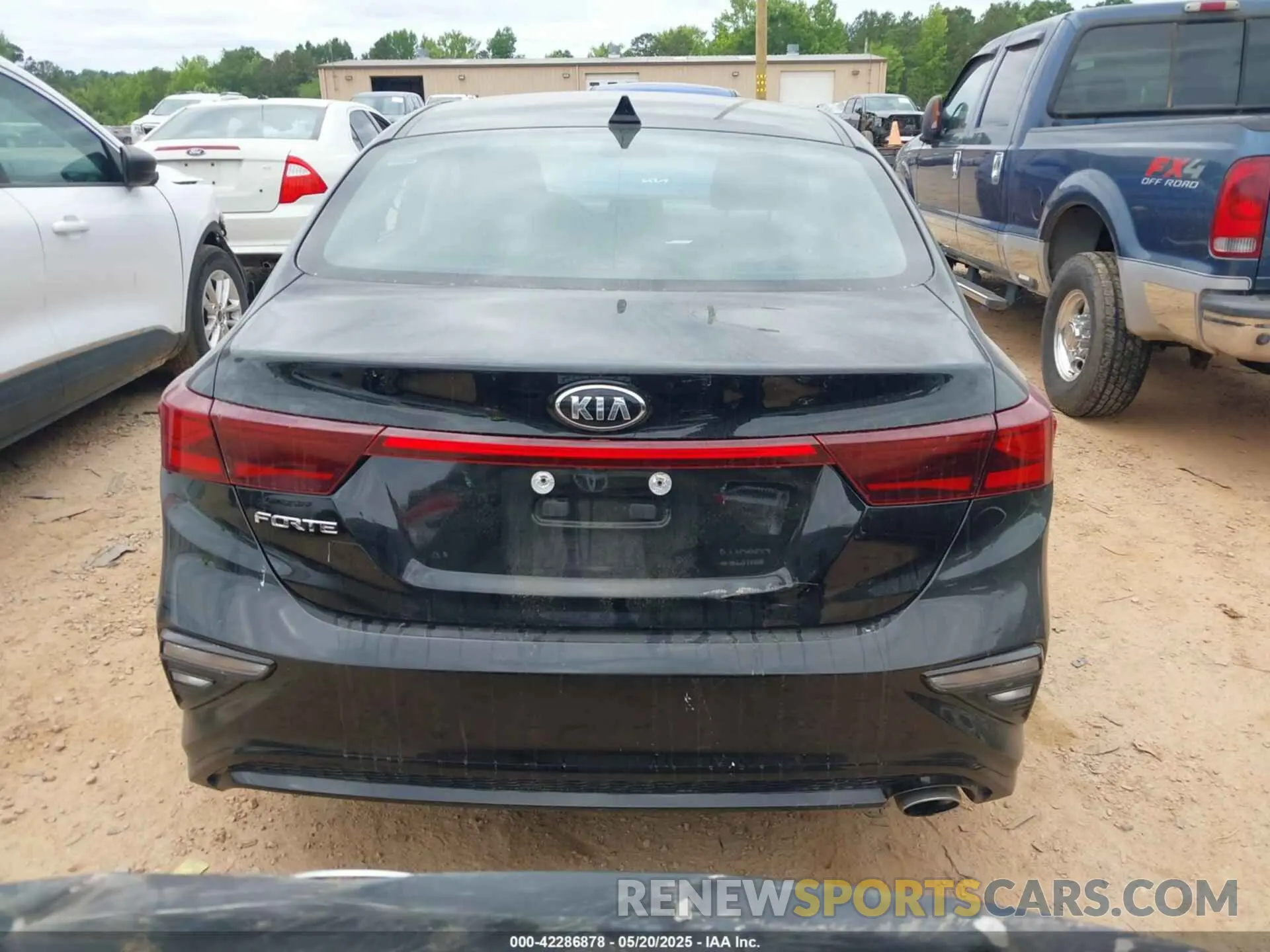 15 Photograph of a damaged car 3KPF24AD7ME355726 KIA FORTE 2021