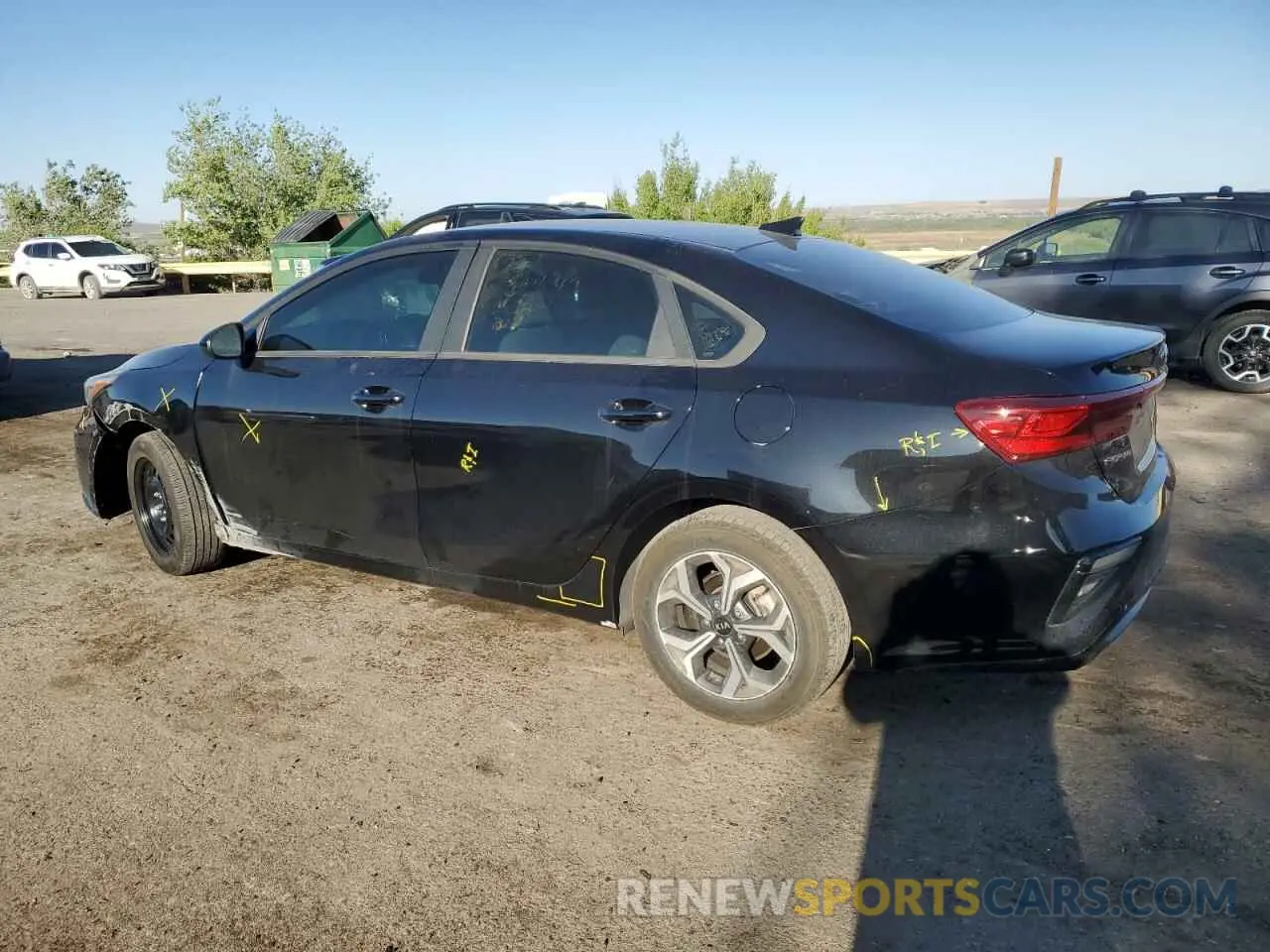 2 Photograph of a damaged car 3KPF24AD7ME373627 KIA FORTE 2021