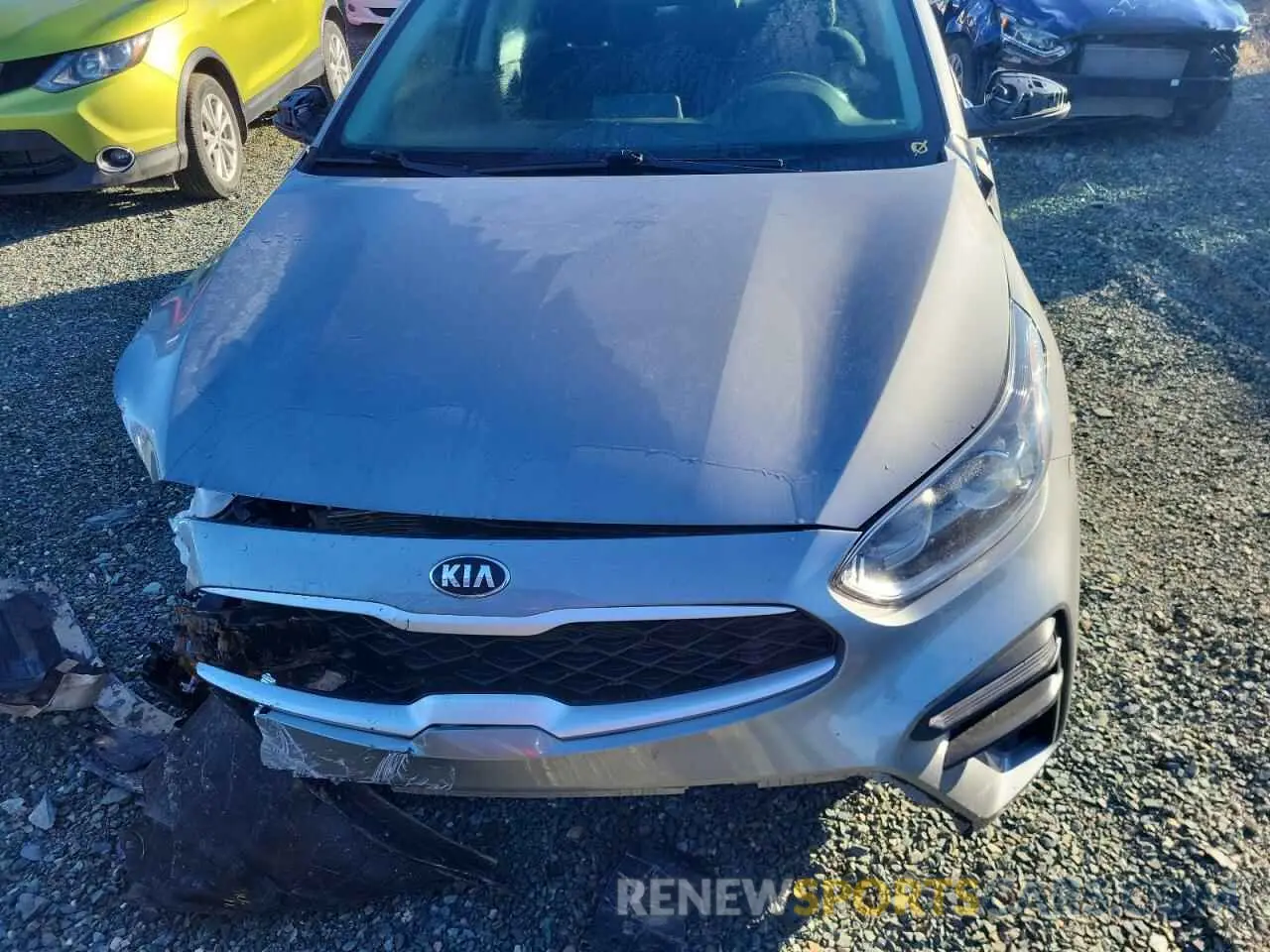 5 Photograph of a damaged car 3KPF24AD7ME384577 KIA FORTE 2021