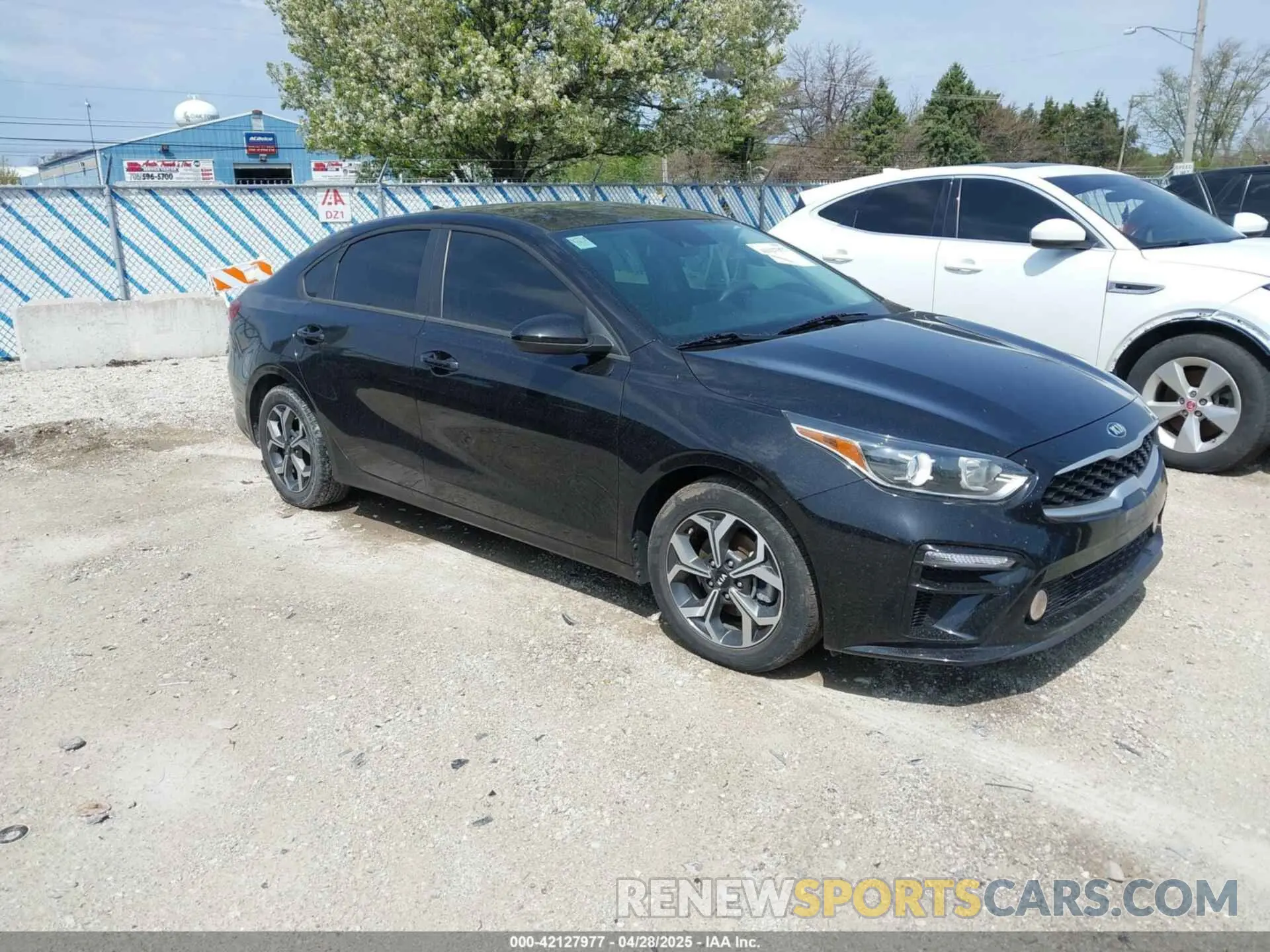 1 Photograph of a damaged car 3KPF24AD7ME393313 KIA FORTE 2021