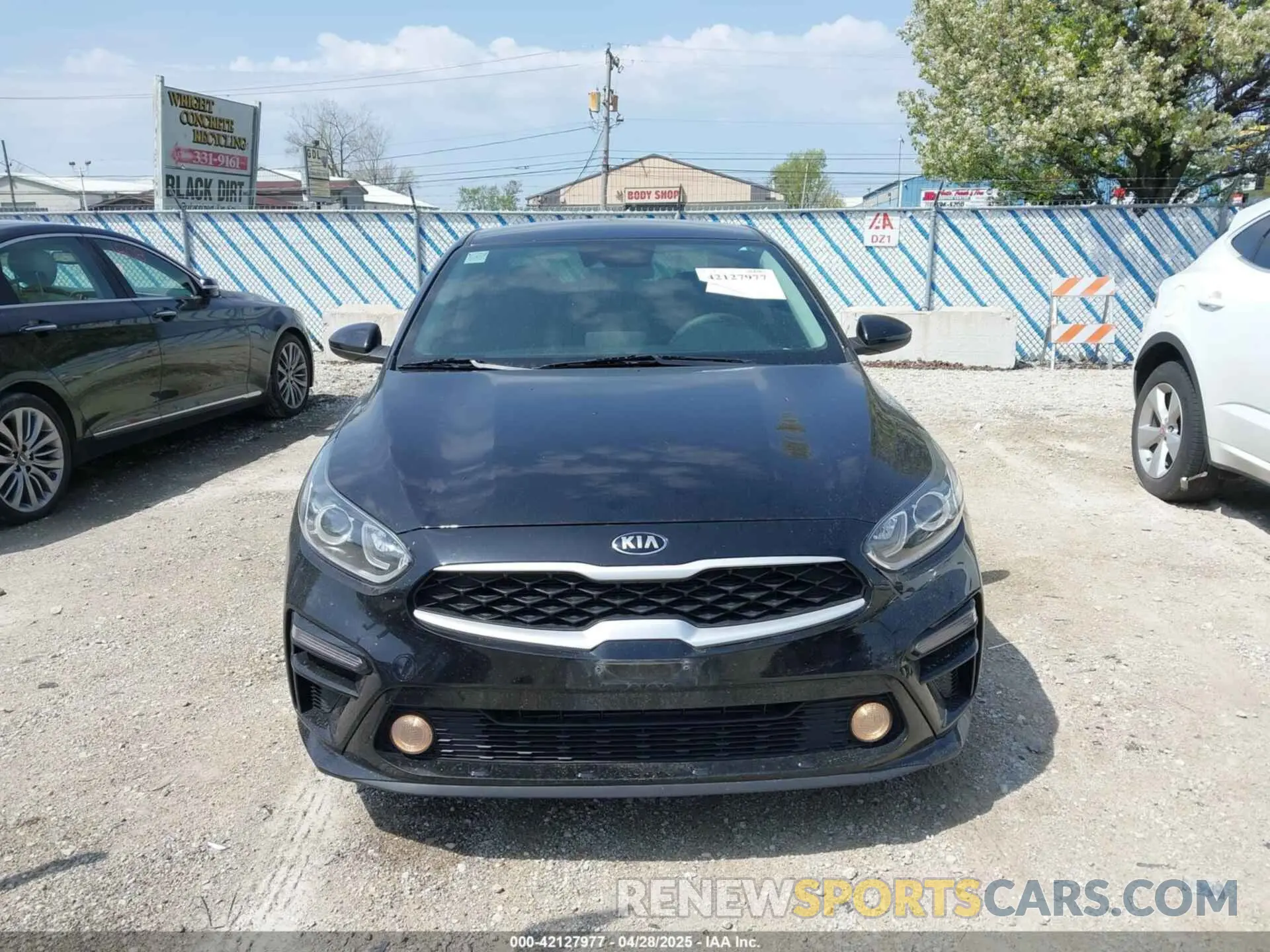12 Photograph of a damaged car 3KPF24AD7ME393313 KIA FORTE 2021