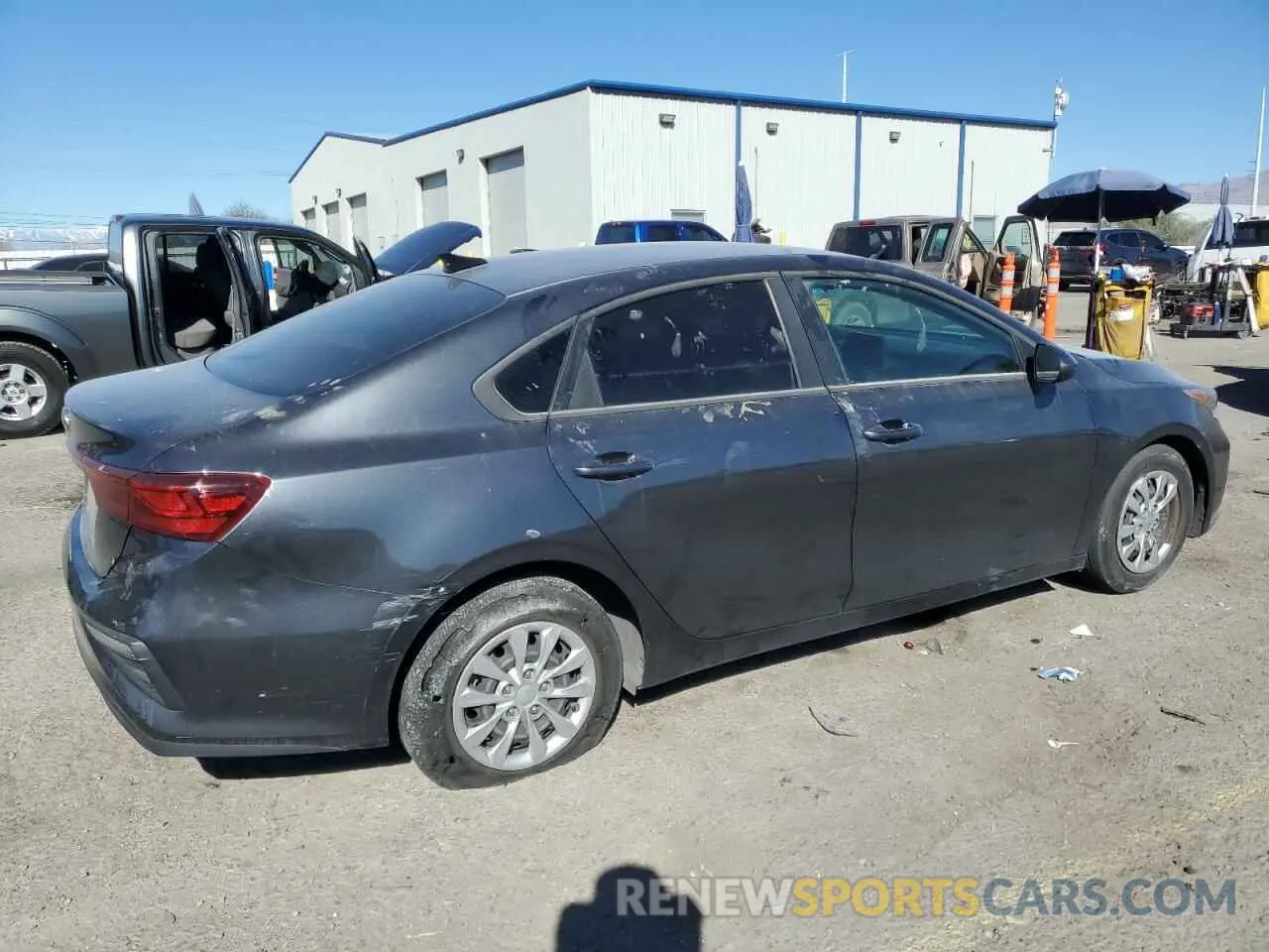 3 Photograph of a damaged car 3KPF24AD7ME403970 KIA FORTE 2021