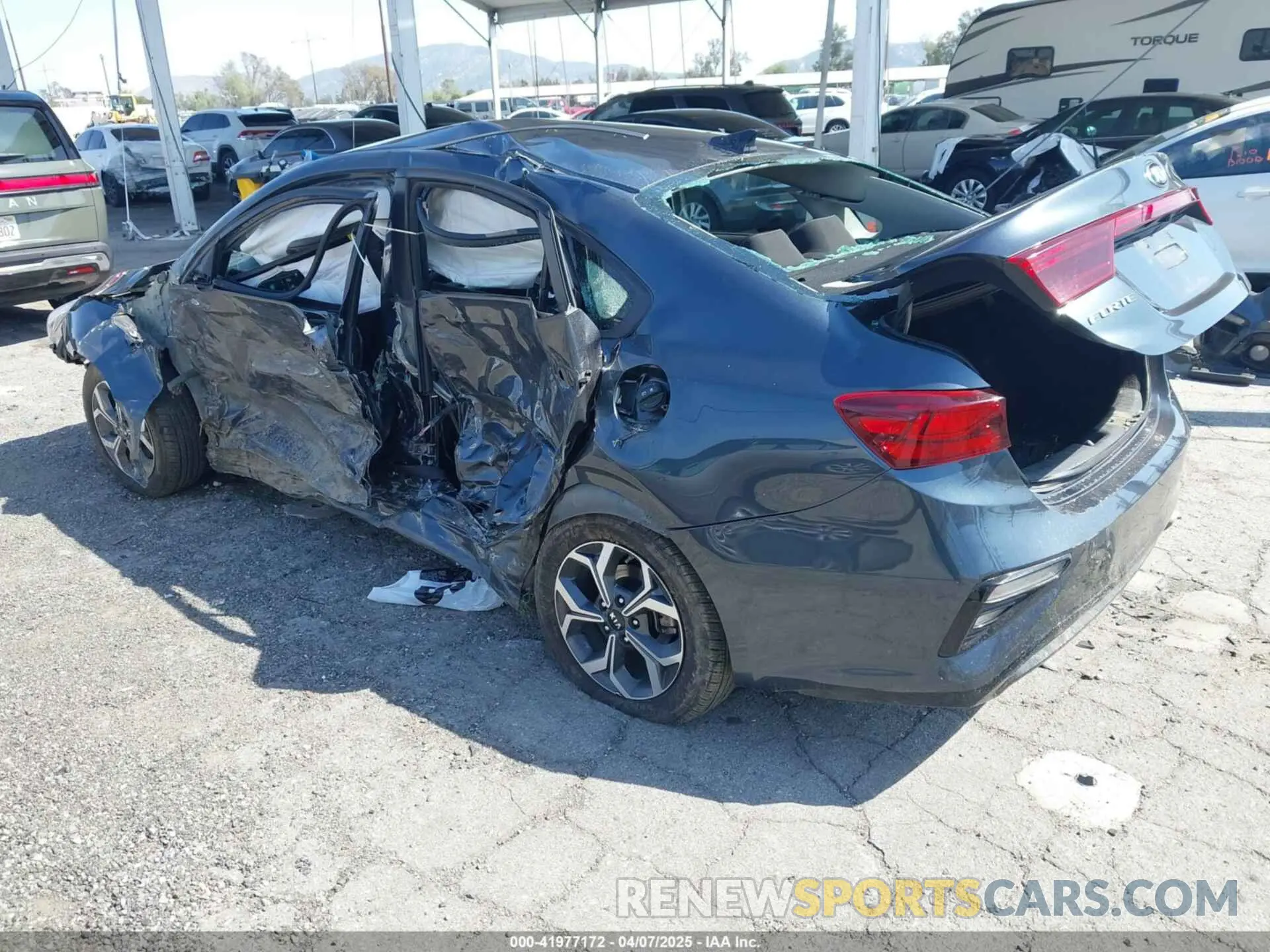 3 Photograph of a damaged car 3KPF24AD7ME406545 KIA FORTE 2021