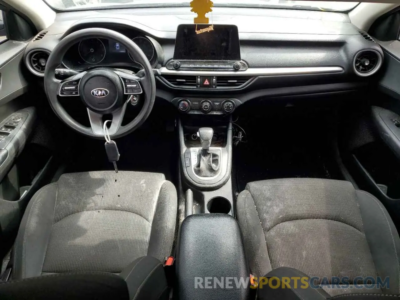8 Photograph of a damaged car 3KPF24AD8ME305045 KIA FORTE 2021