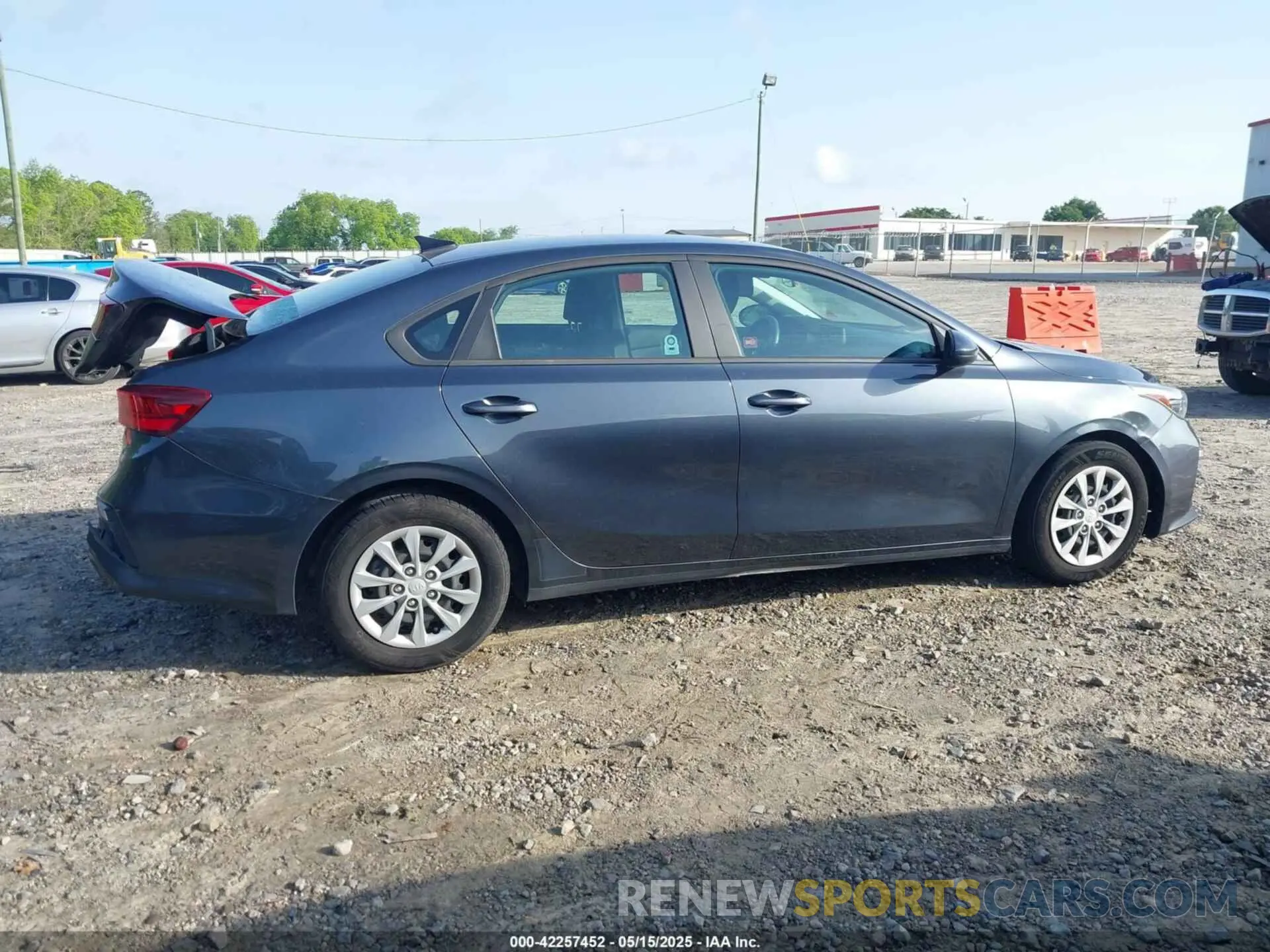 13 Photograph of a damaged car 3KPF24AD8ME327188 KIA FORTE 2021