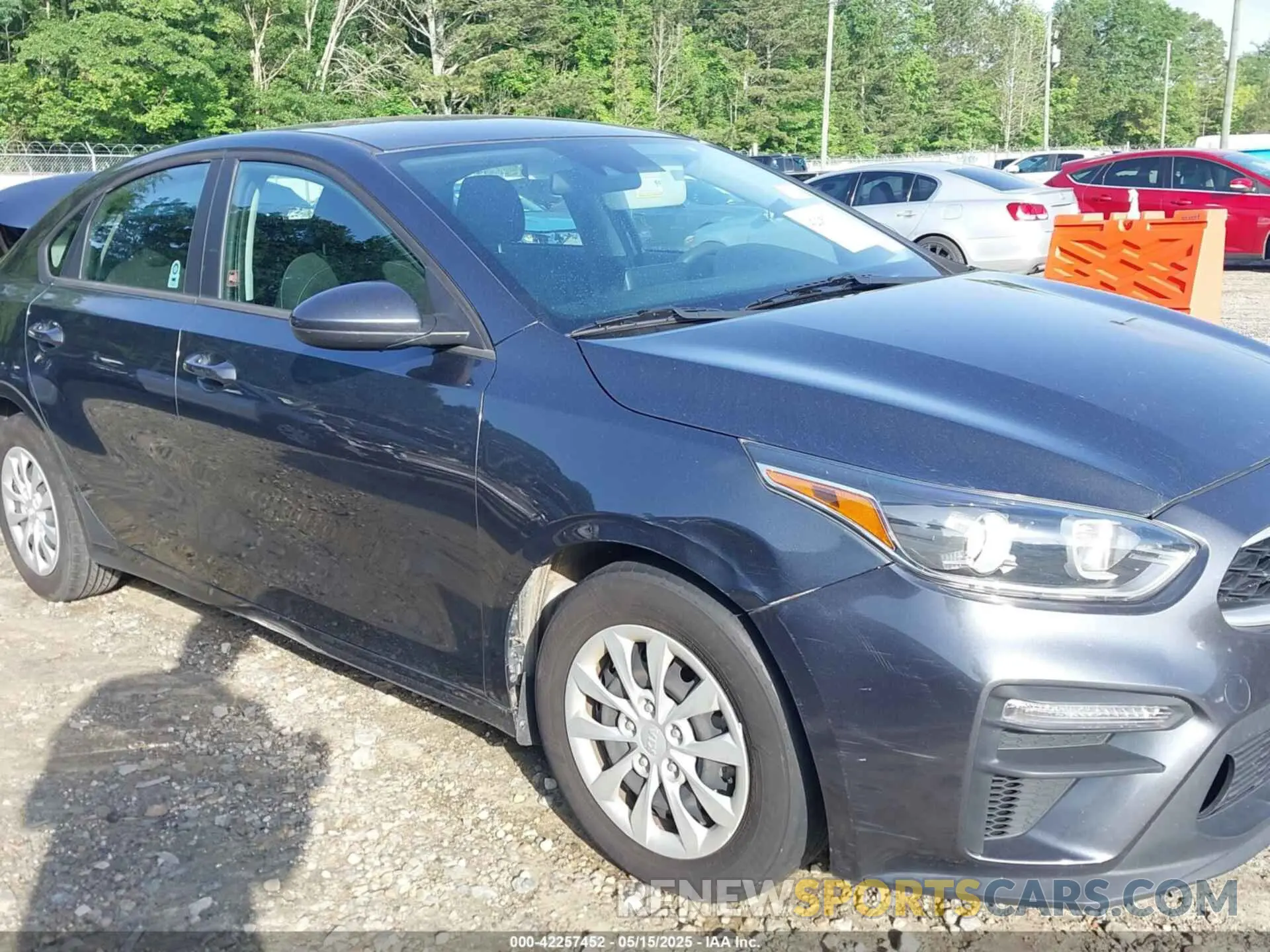 17 Photograph of a damaged car 3KPF24AD8ME327188 KIA FORTE 2021