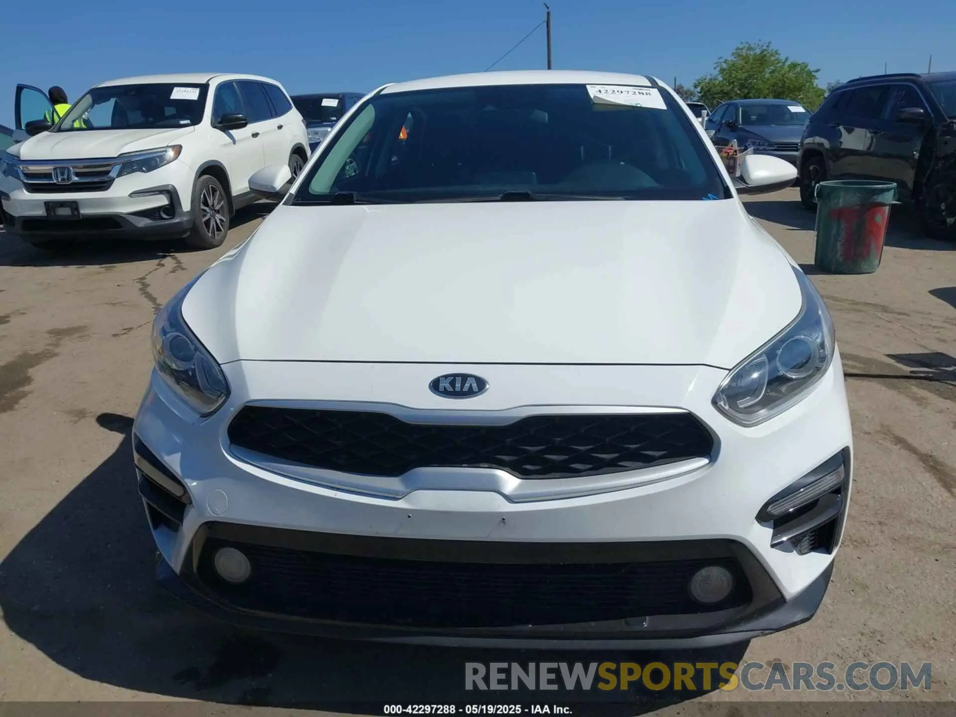 12 Photograph of a damaged car 3KPF24AD8ME332455 KIA FORTE 2021