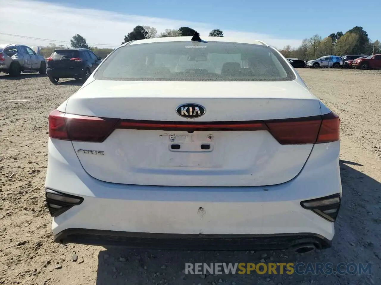 6 Photograph of a damaged car 3KPF24AD8ME340278 KIA FORTE 2021