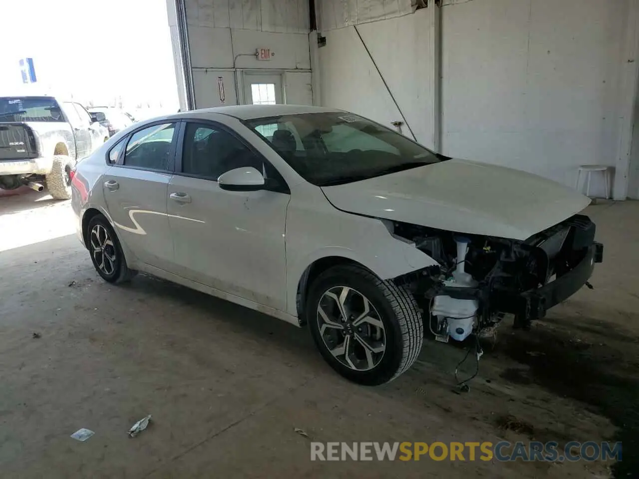 4 Photograph of a damaged car 3KPF24AD8ME347974 KIA FORTE 2021