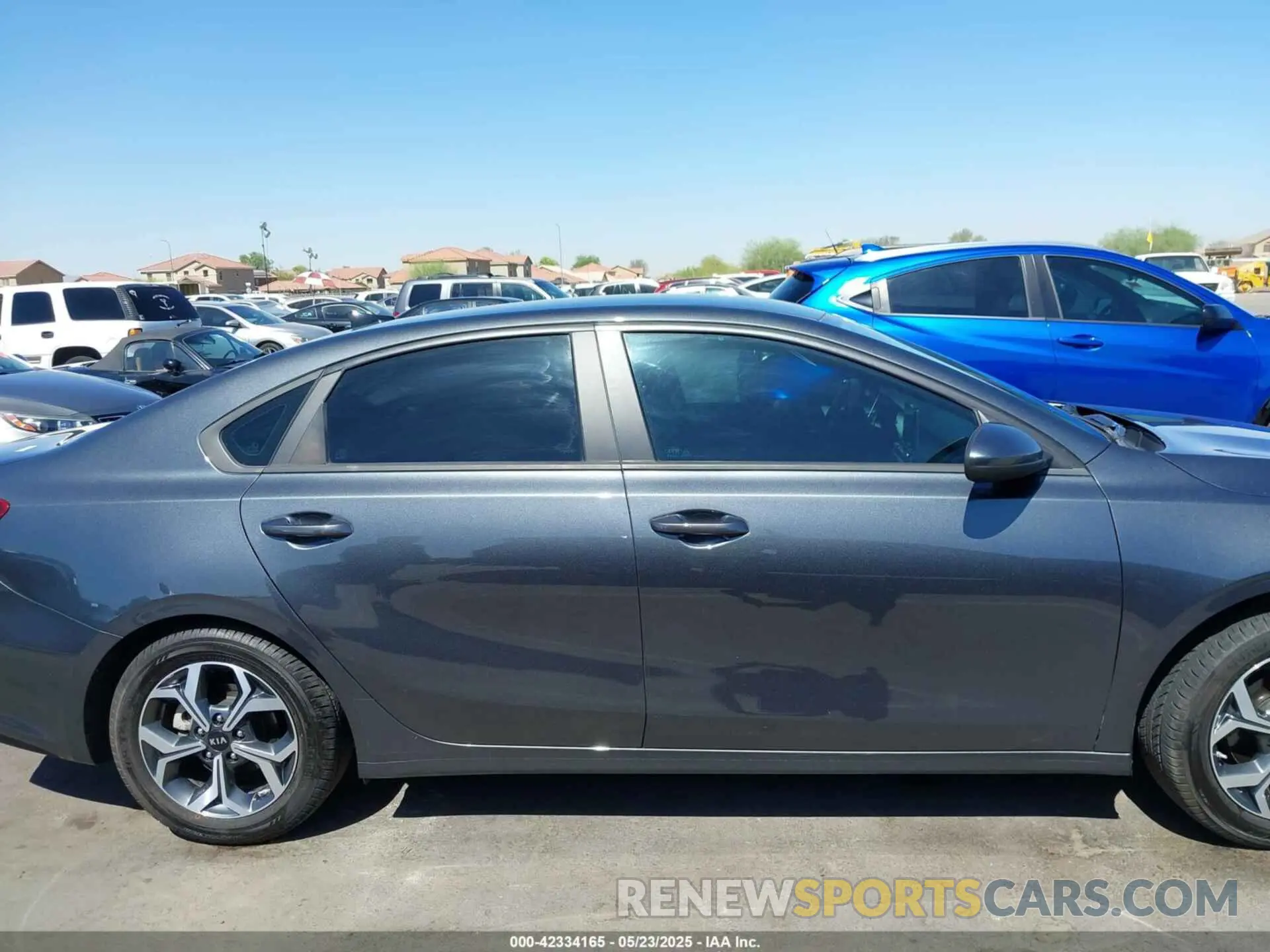 13 Photograph of a damaged car 3KPF24AD8ME361843 KIA FORTE 2021