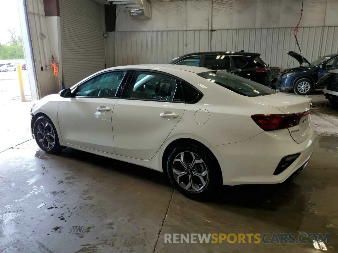2 Photograph of a damaged car 3KPF24AD8ME363141 KIA FORTE 2021