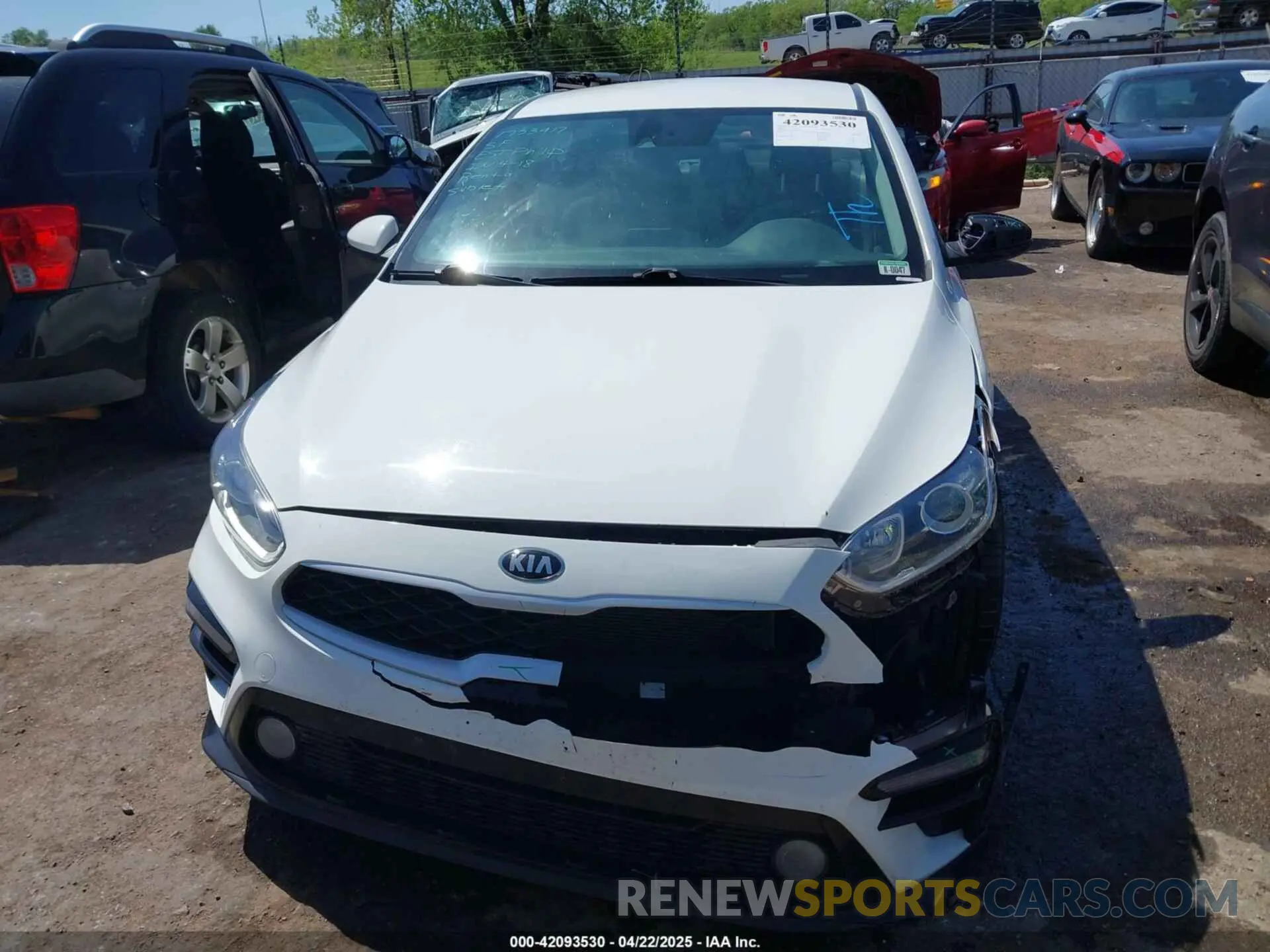 12 Photograph of a damaged car 3KPF24AD8ME363284 KIA FORTE 2021
