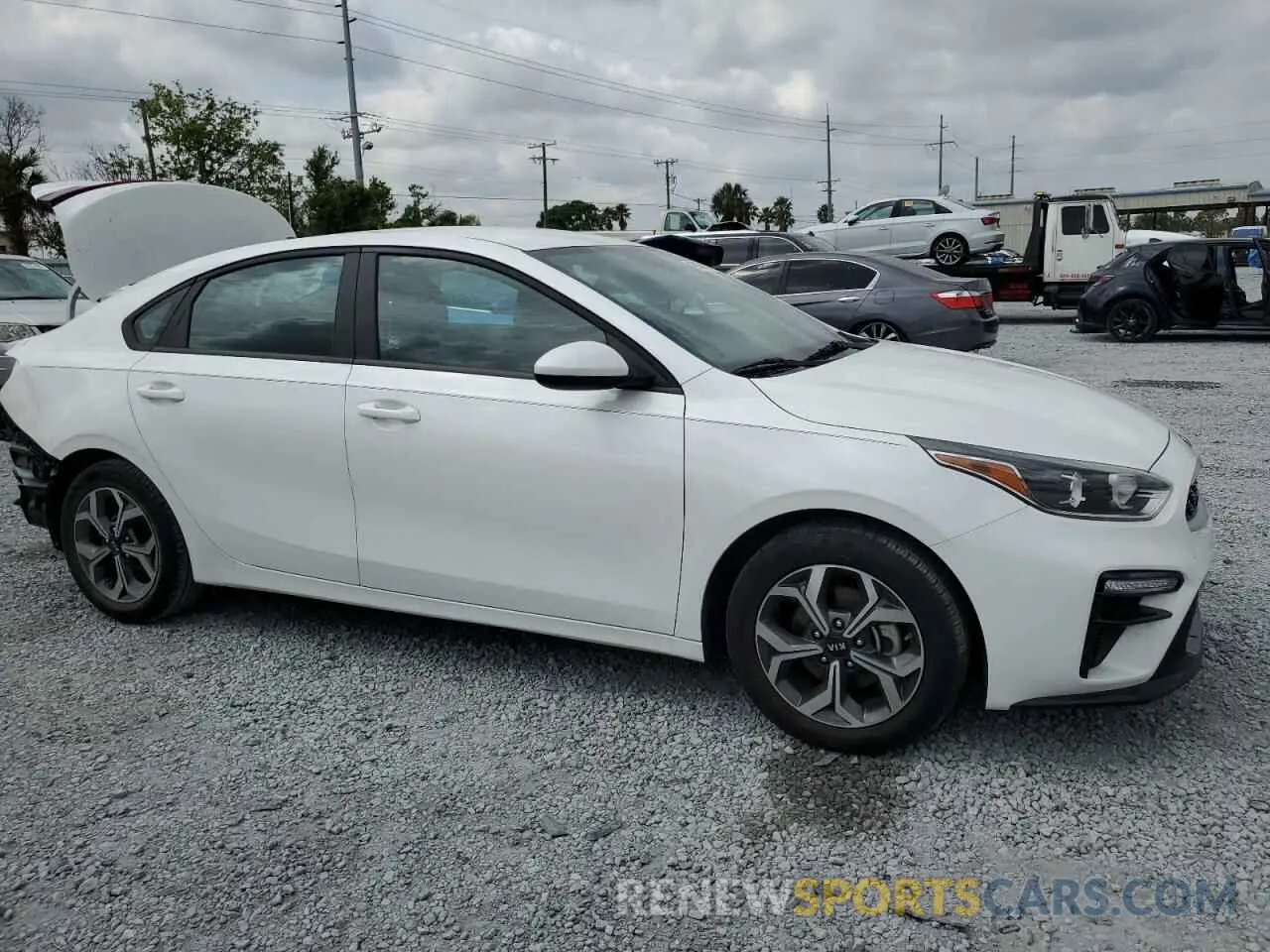 4 Photograph of a damaged car 3KPF24AD8ME369053 KIA FORTE 2021