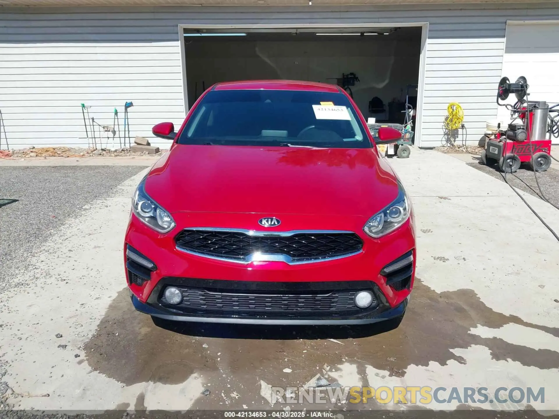 12 Photograph of a damaged car 3KPF24AD8ME373412 KIA FORTE 2021