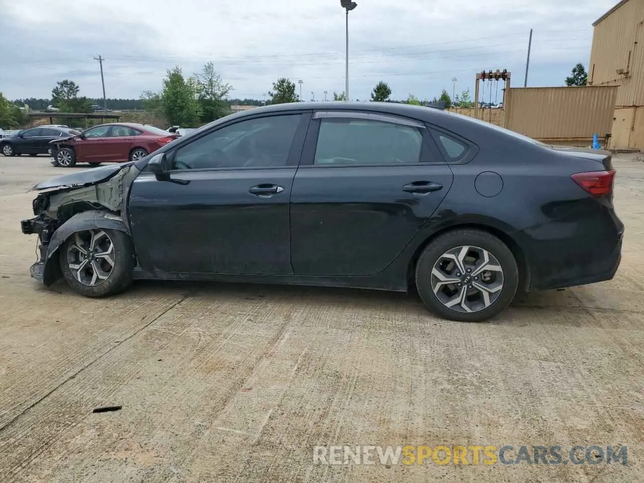 2 Photograph of a damaged car 3KPF24AD8ME401838 KIA FORTE 2021