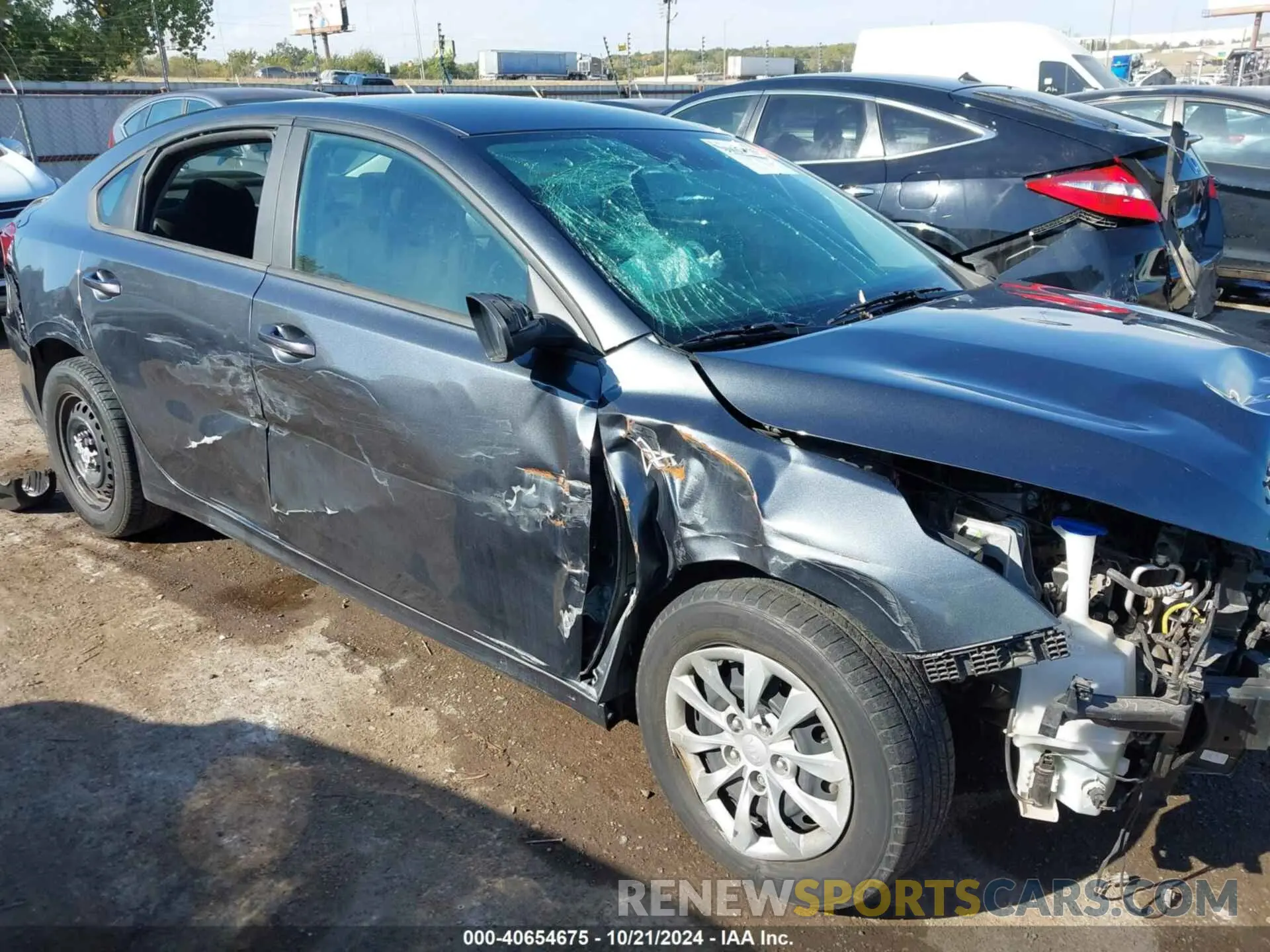 6 Photograph of a damaged car 3KPF24AD8ME402066 KIA FORTE 2021