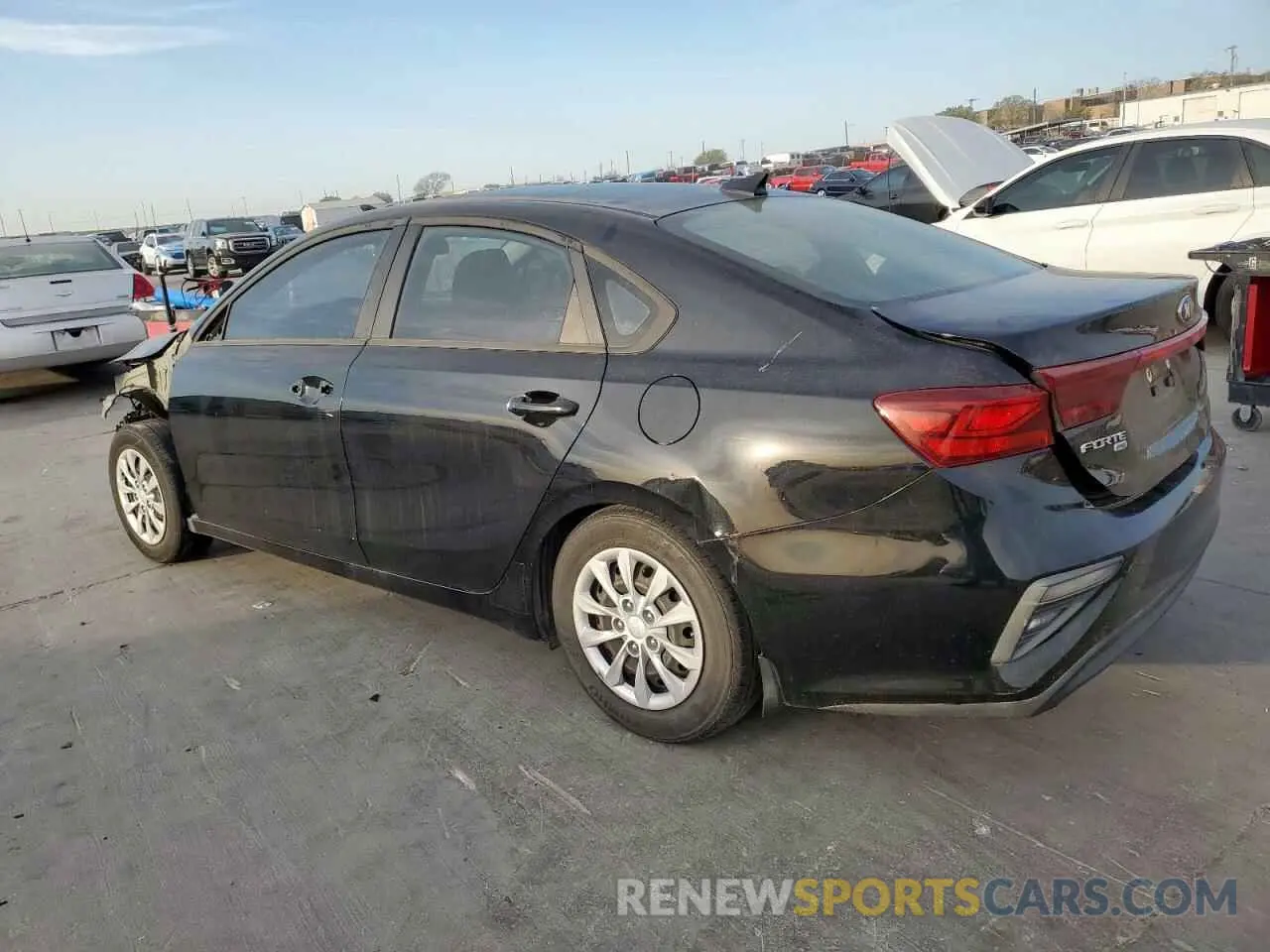 2 Photograph of a damaged car 3KPF24AD9ME291091 KIA FORTE 2021