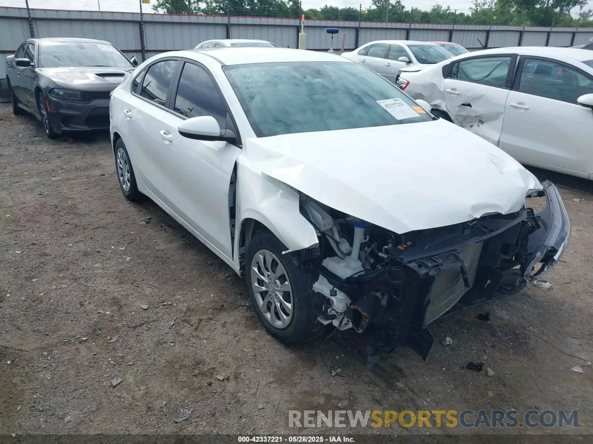 1 Photograph of a damaged car 3KPF24AD9ME291379 KIA FORTE 2021