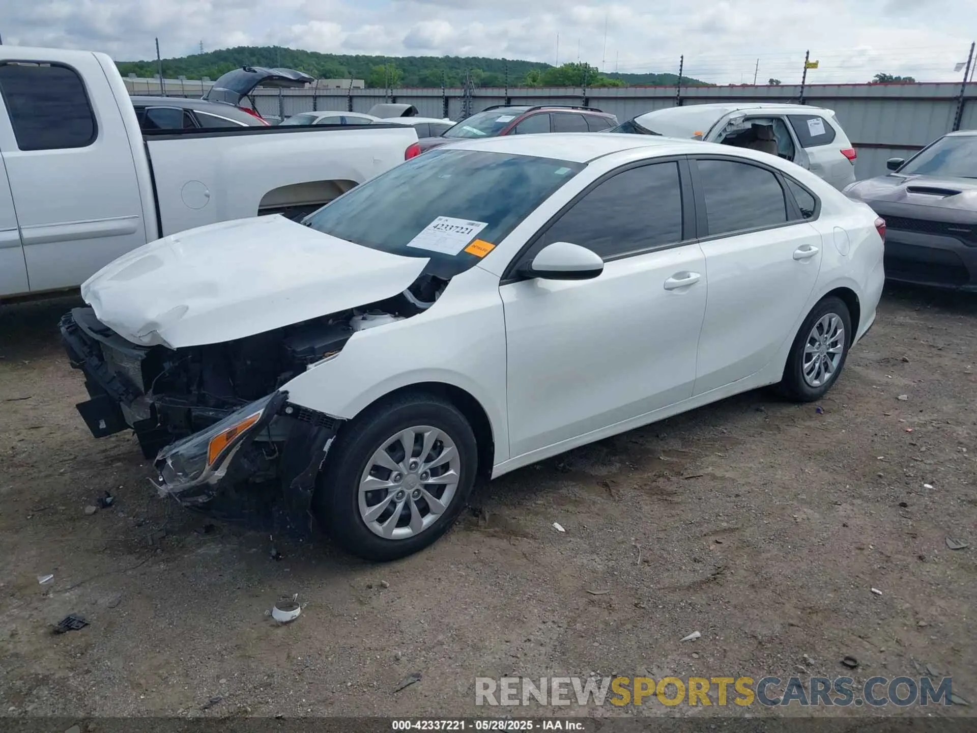 2 Photograph of a damaged car 3KPF24AD9ME291379 KIA FORTE 2021