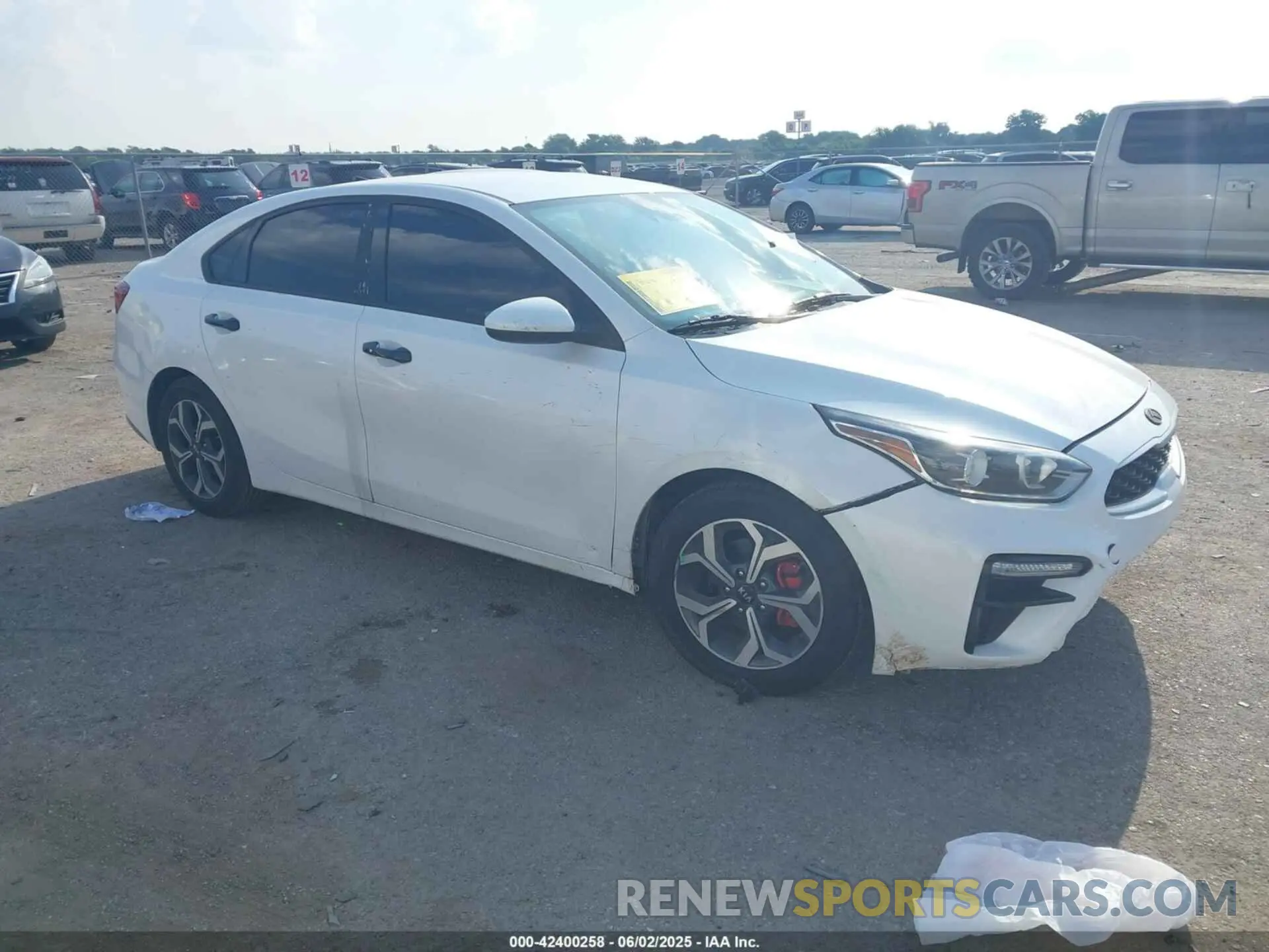 1 Photograph of a damaged car 3KPF24AD9ME304082 KIA FORTE 2021