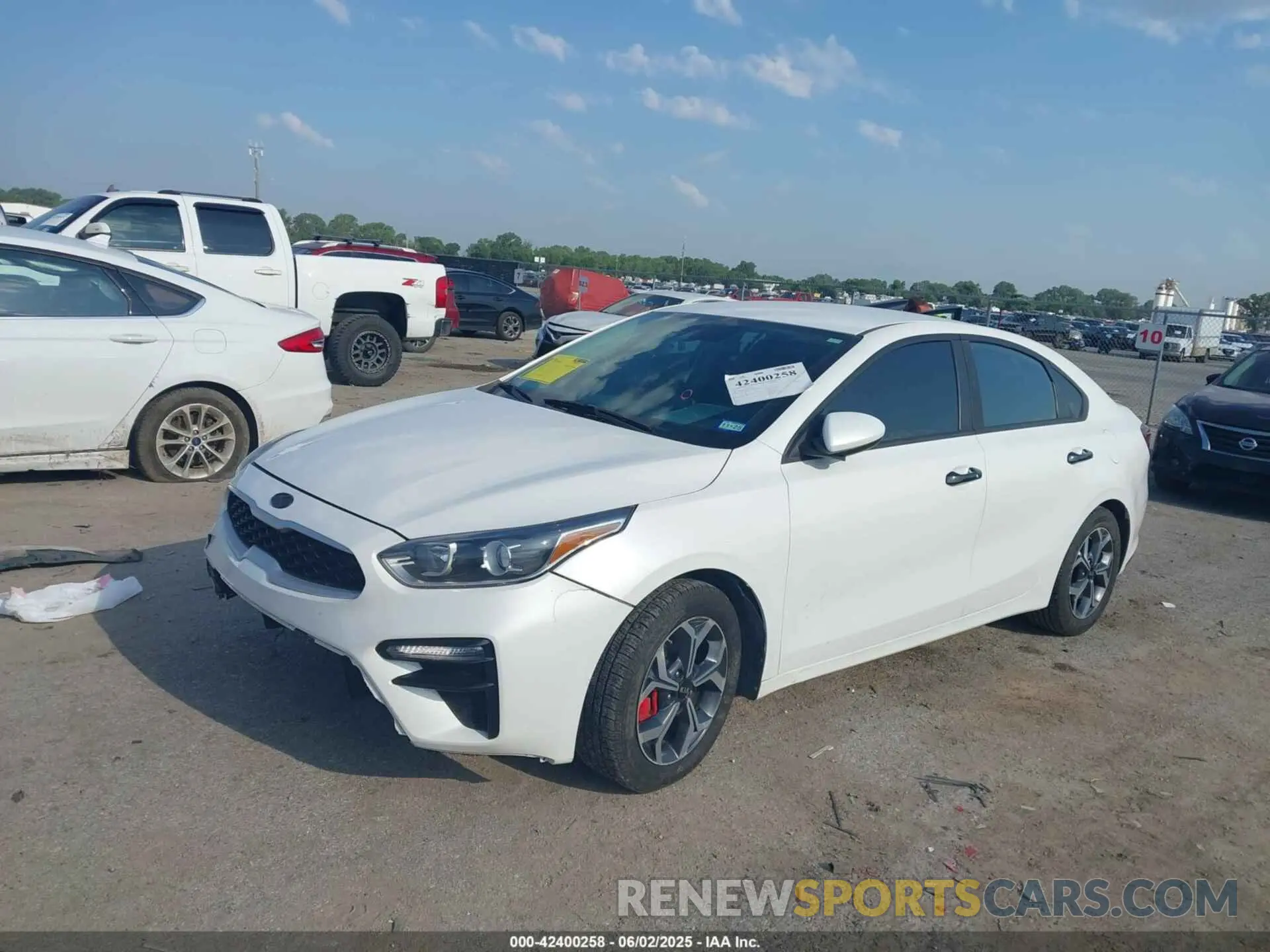 2 Photograph of a damaged car 3KPF24AD9ME304082 KIA FORTE 2021