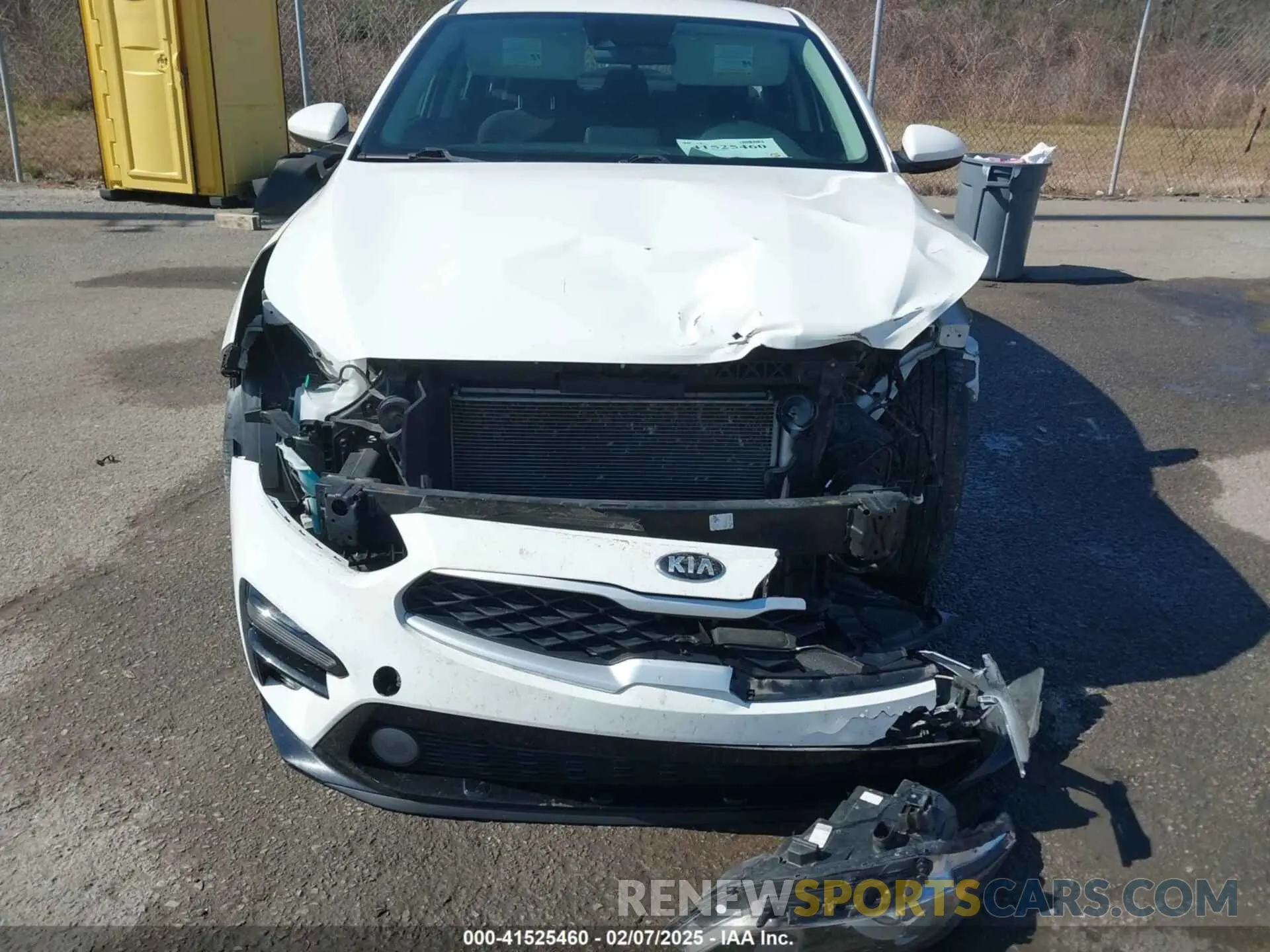 6 Photograph of a damaged car 3KPF24AD9ME312375 KIA FORTE 2021