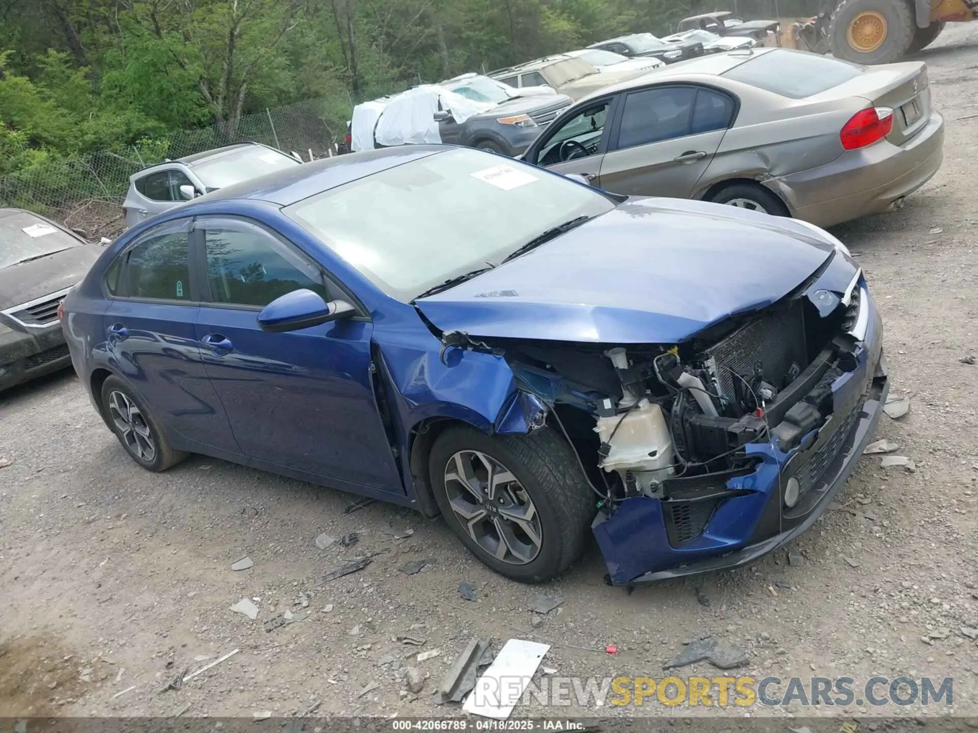 13 Photograph of a damaged car 3KPF24AD9ME320220 KIA FORTE 2021