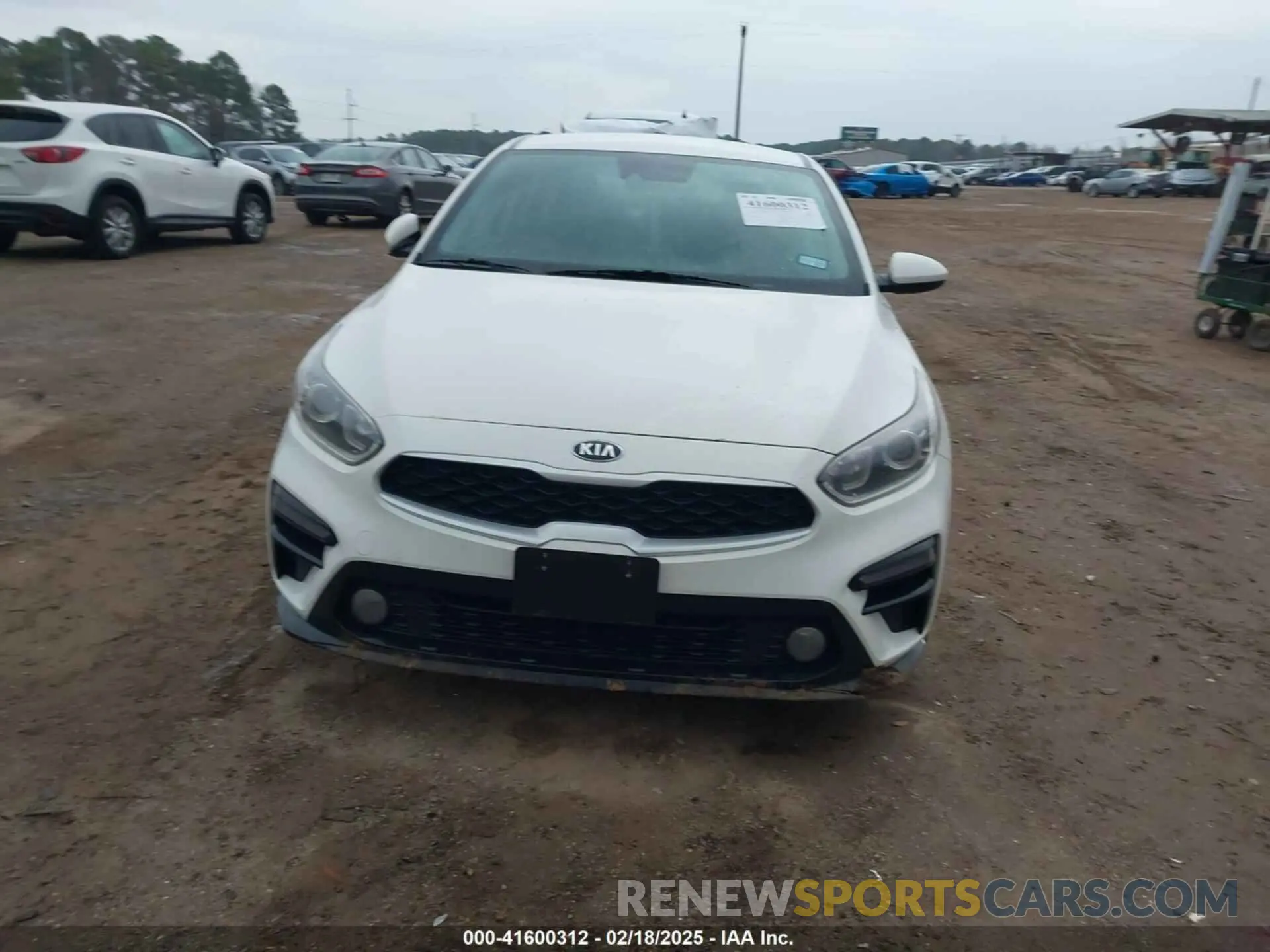 12 Photograph of a damaged car 3KPF24AD9ME329578 KIA FORTE 2021